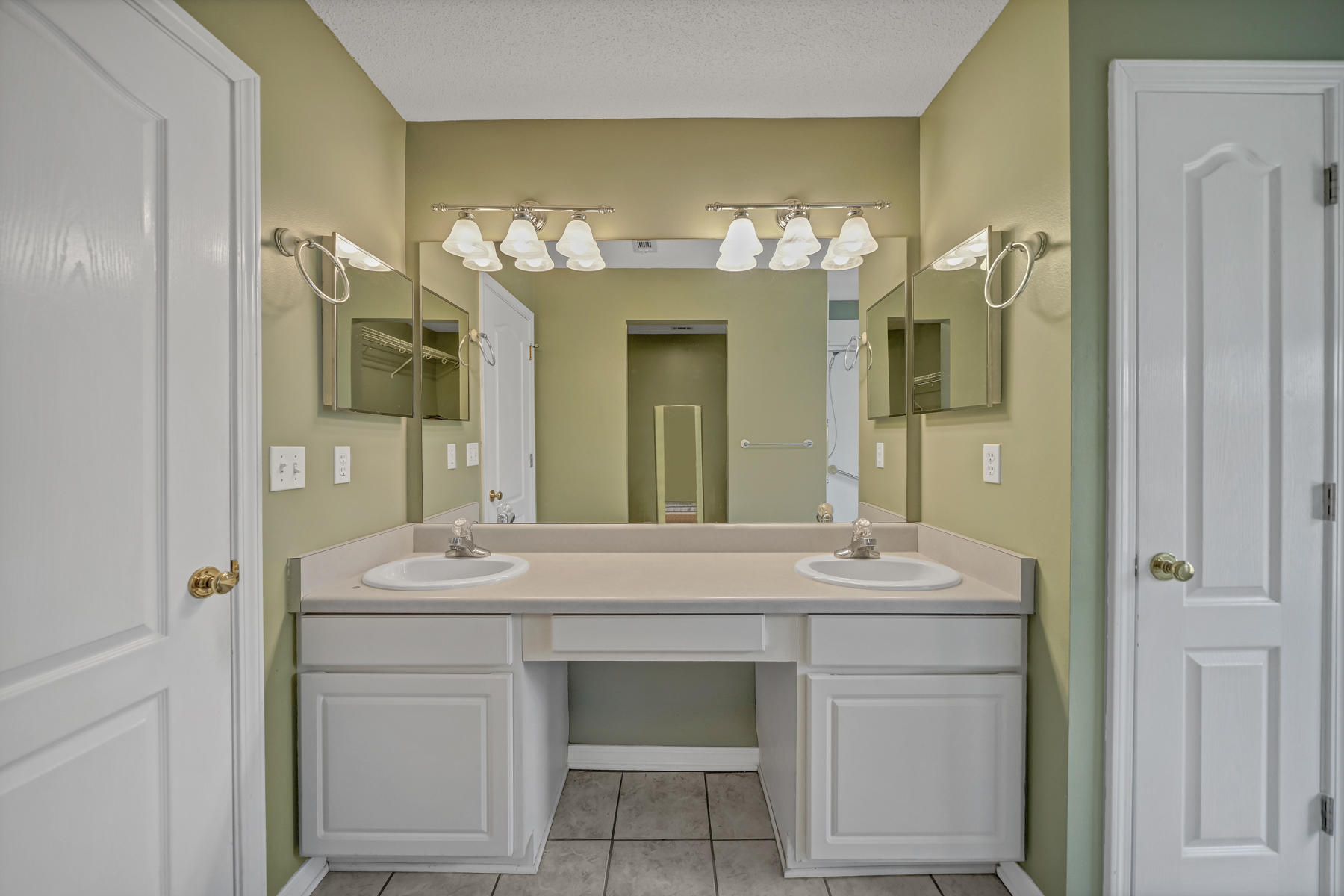 OLD TOWN PH I - Residential