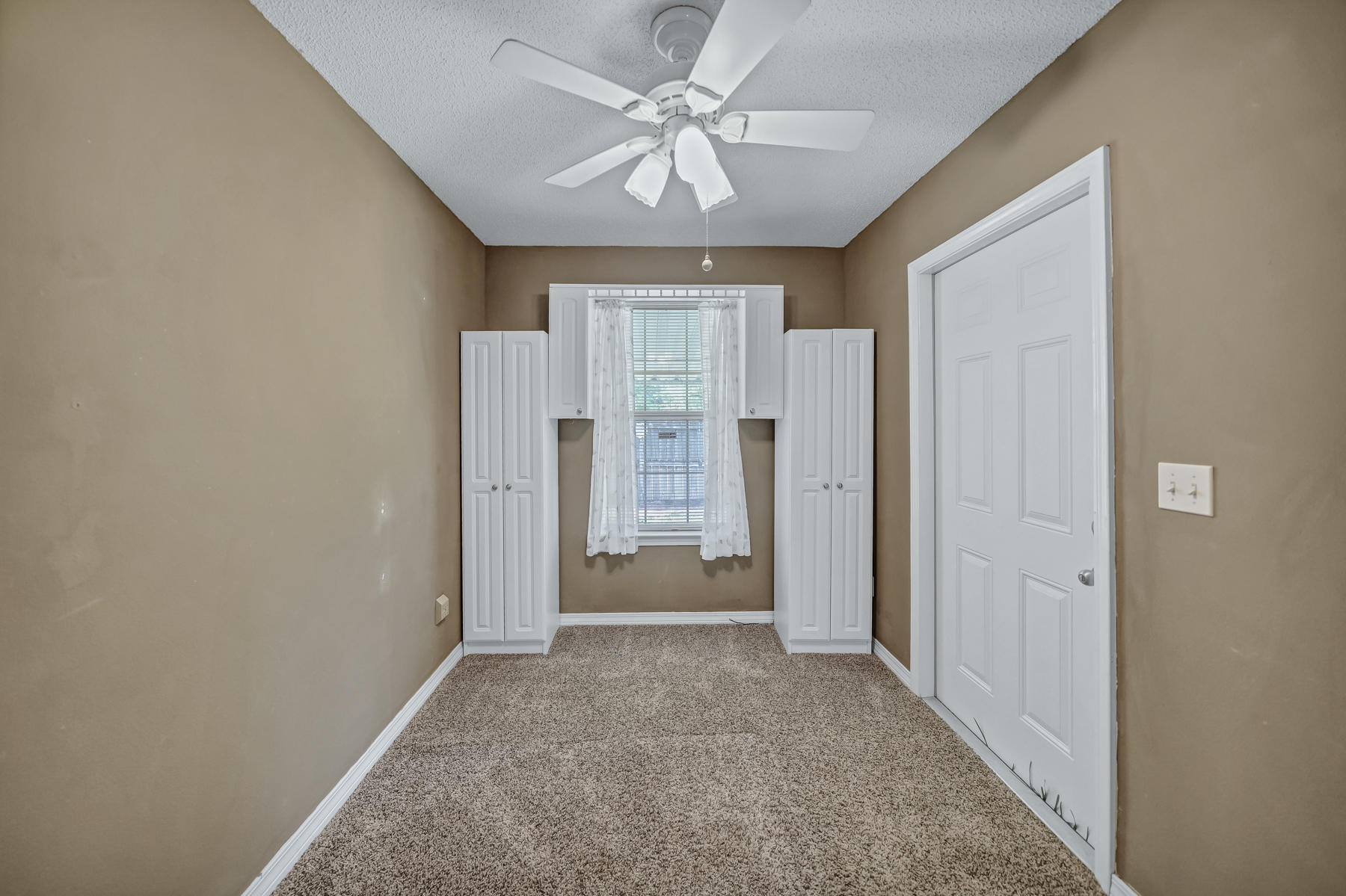 OLD TOWN PH I - Residential