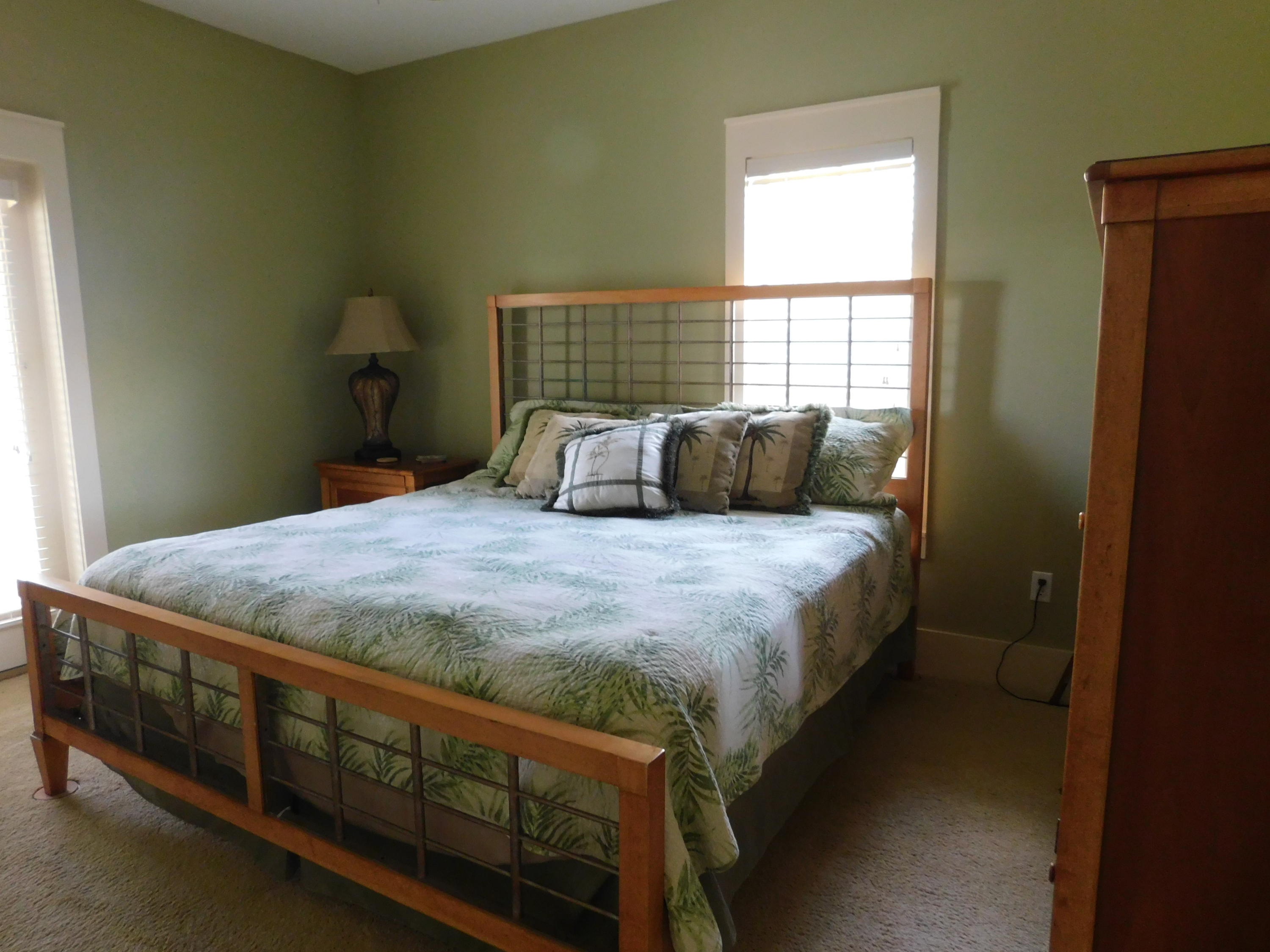 BUNGALOWS AT SEAGROVE BEACH - Residential