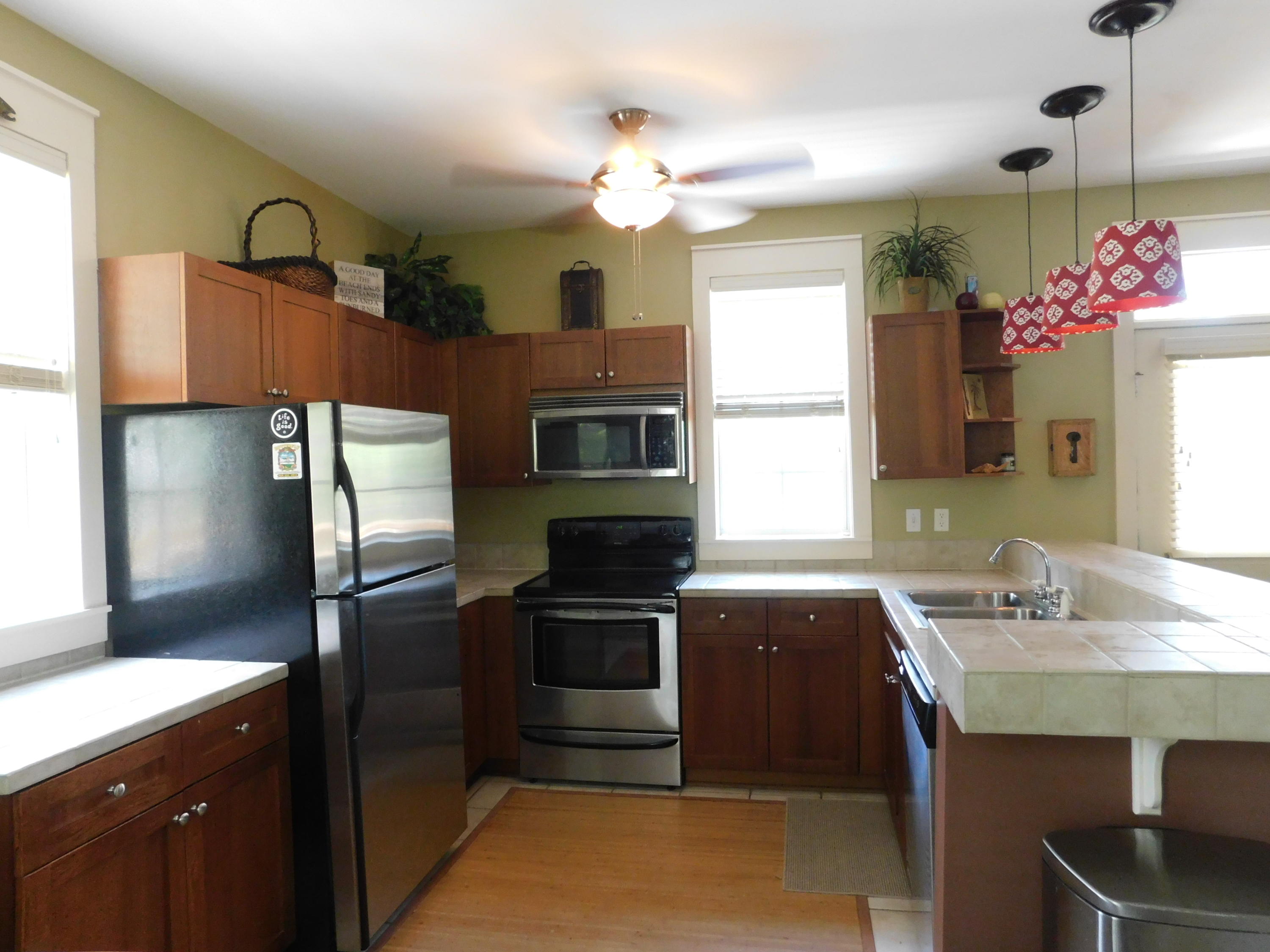 BUNGALOWS AT SEAGROVE BEACH - Residential