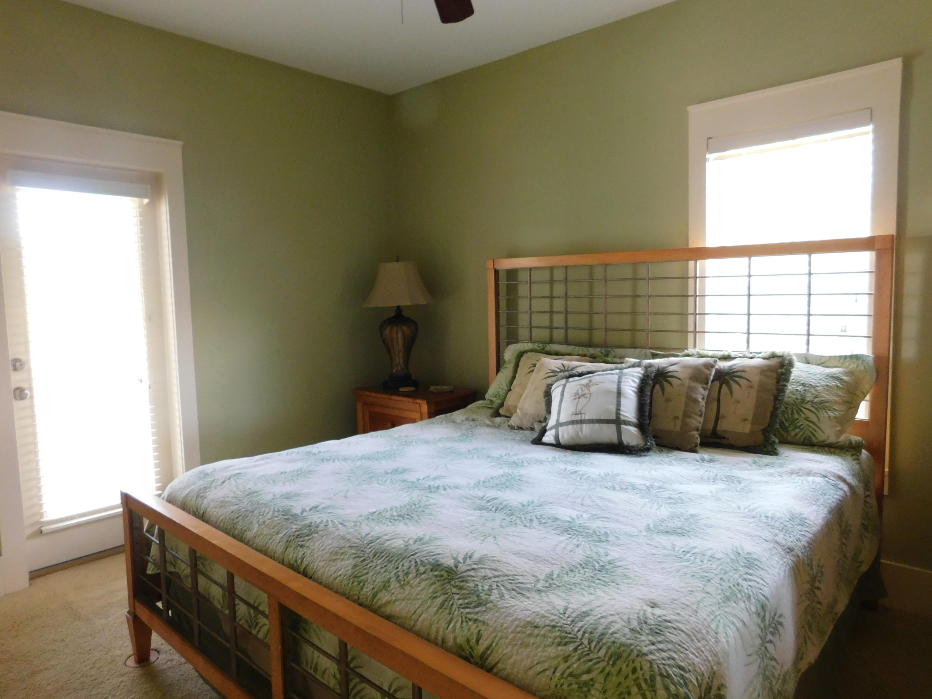 BUNGALOWS AT SEAGROVE BEACH - Residential