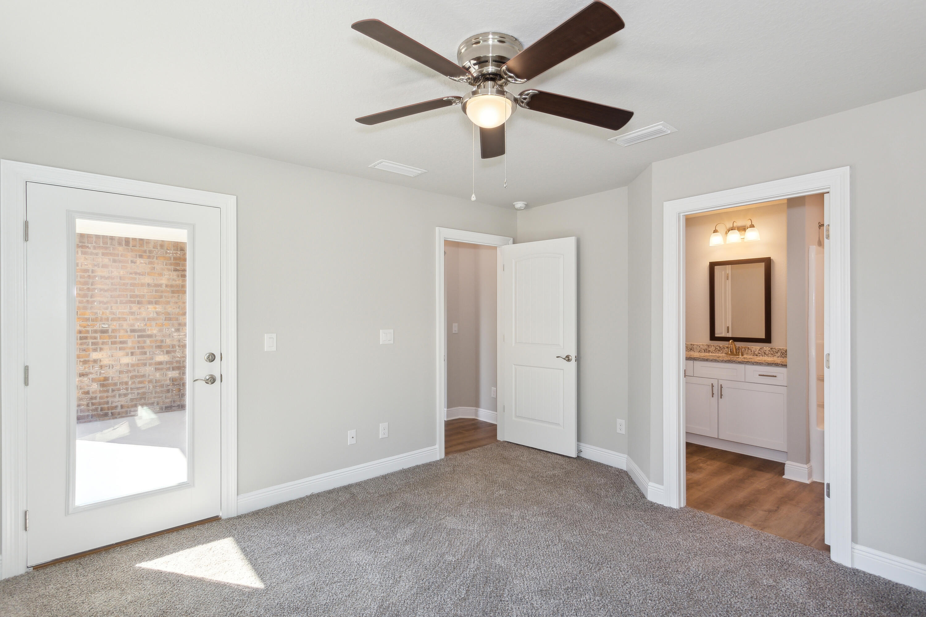 Nichols Lake Estates - Residential