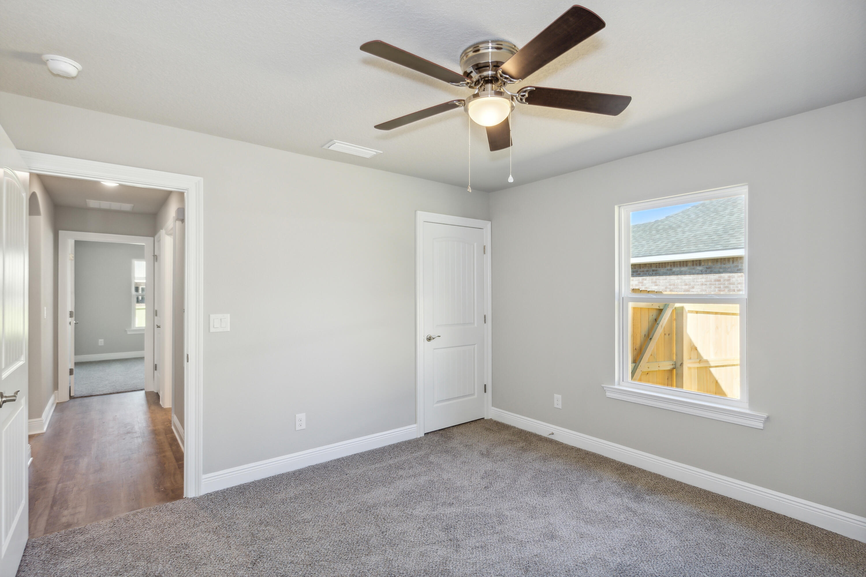 Nichols Lake Estates - Residential