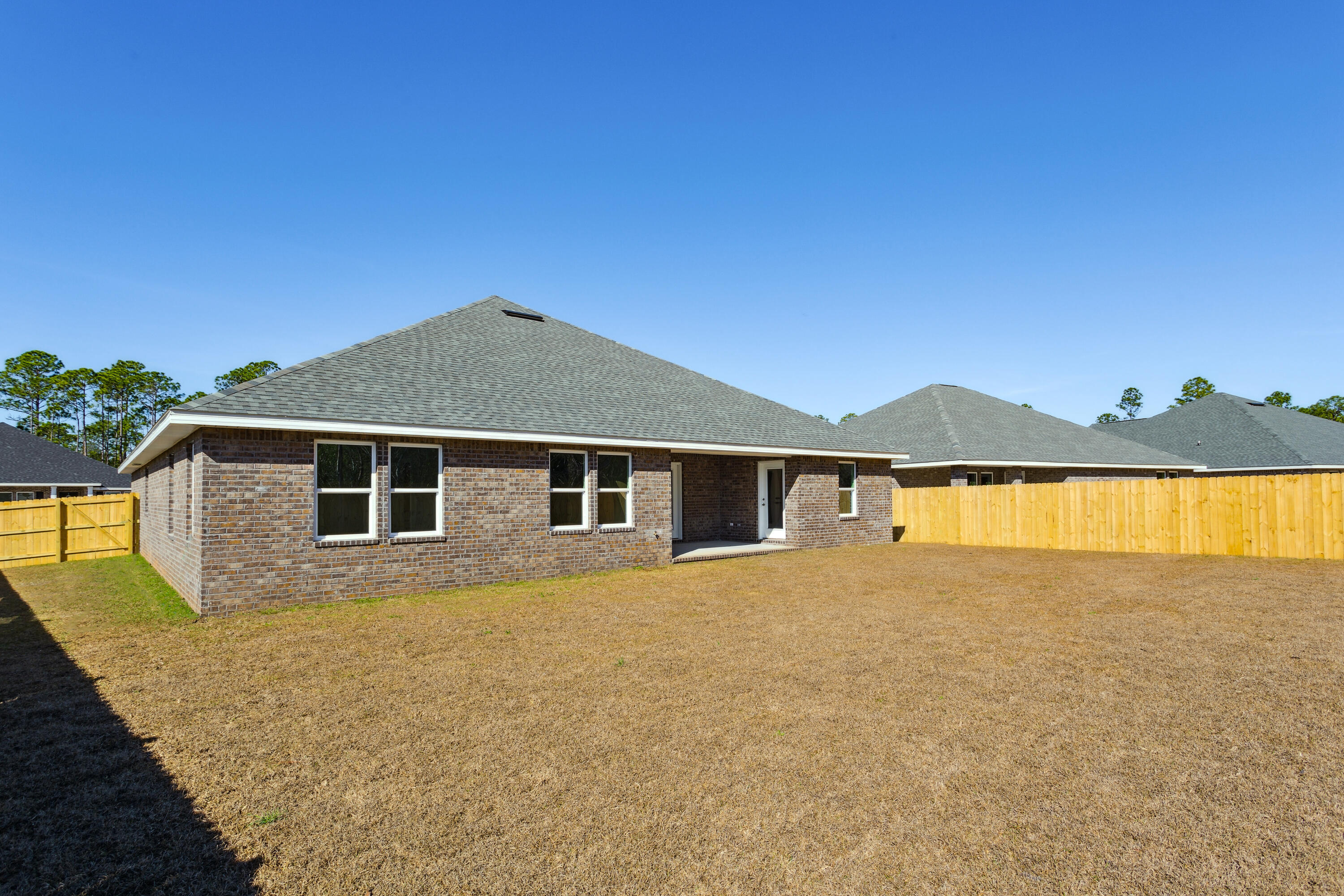 Nichols Lake Estates - Residential