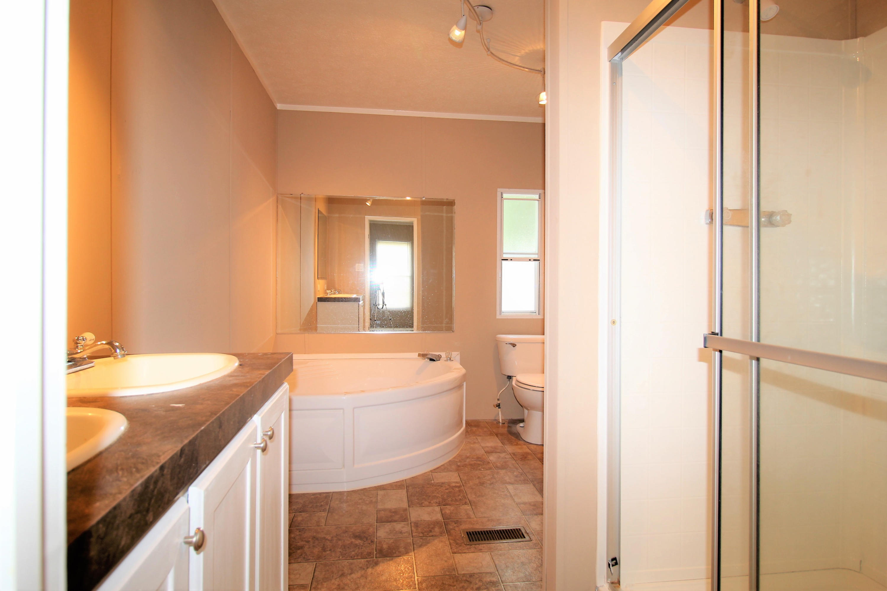 CREEK HOLLOW ESTATES UNIT 2 - Residential