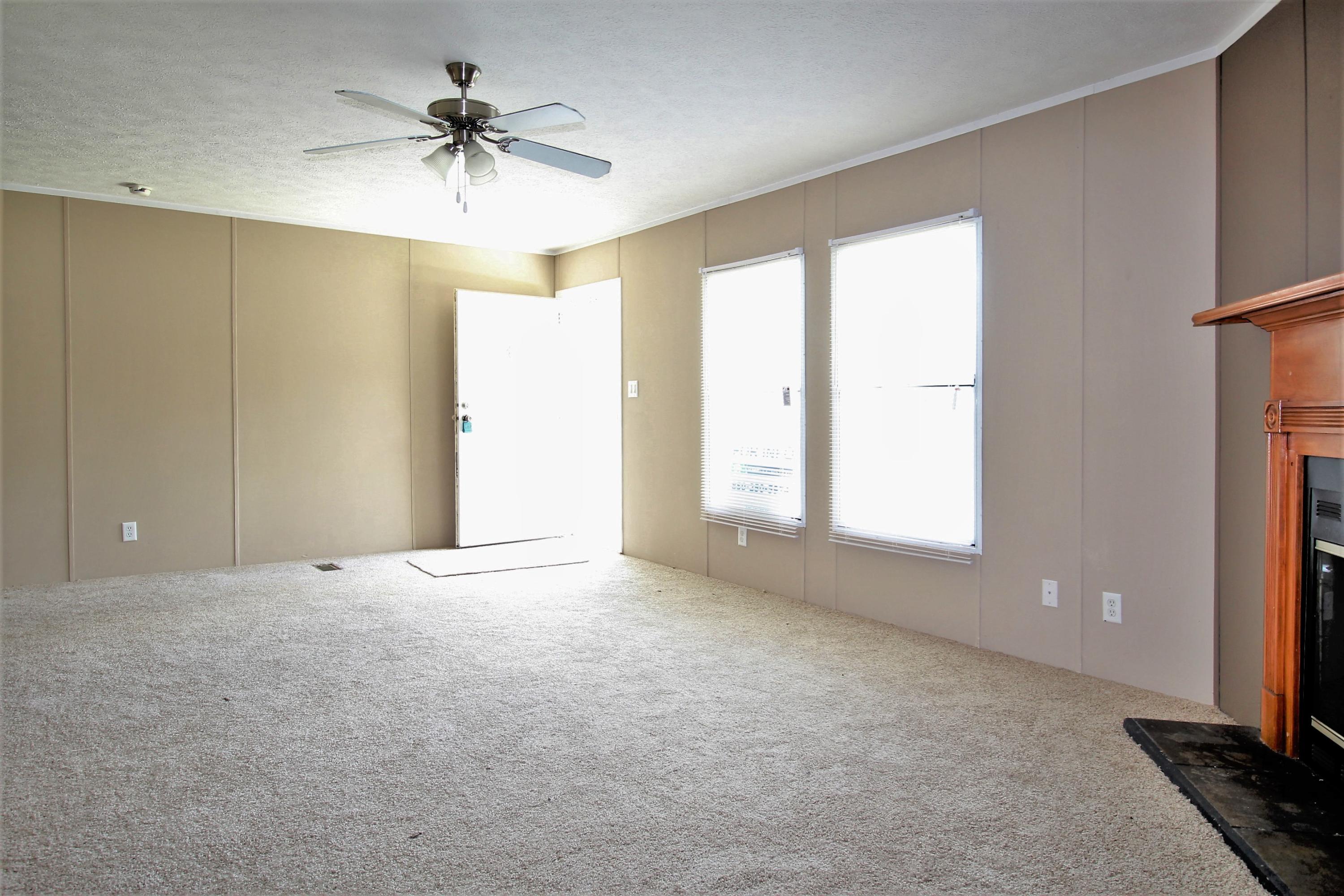 CREEK HOLLOW ESTATES UNIT 2 - Residential