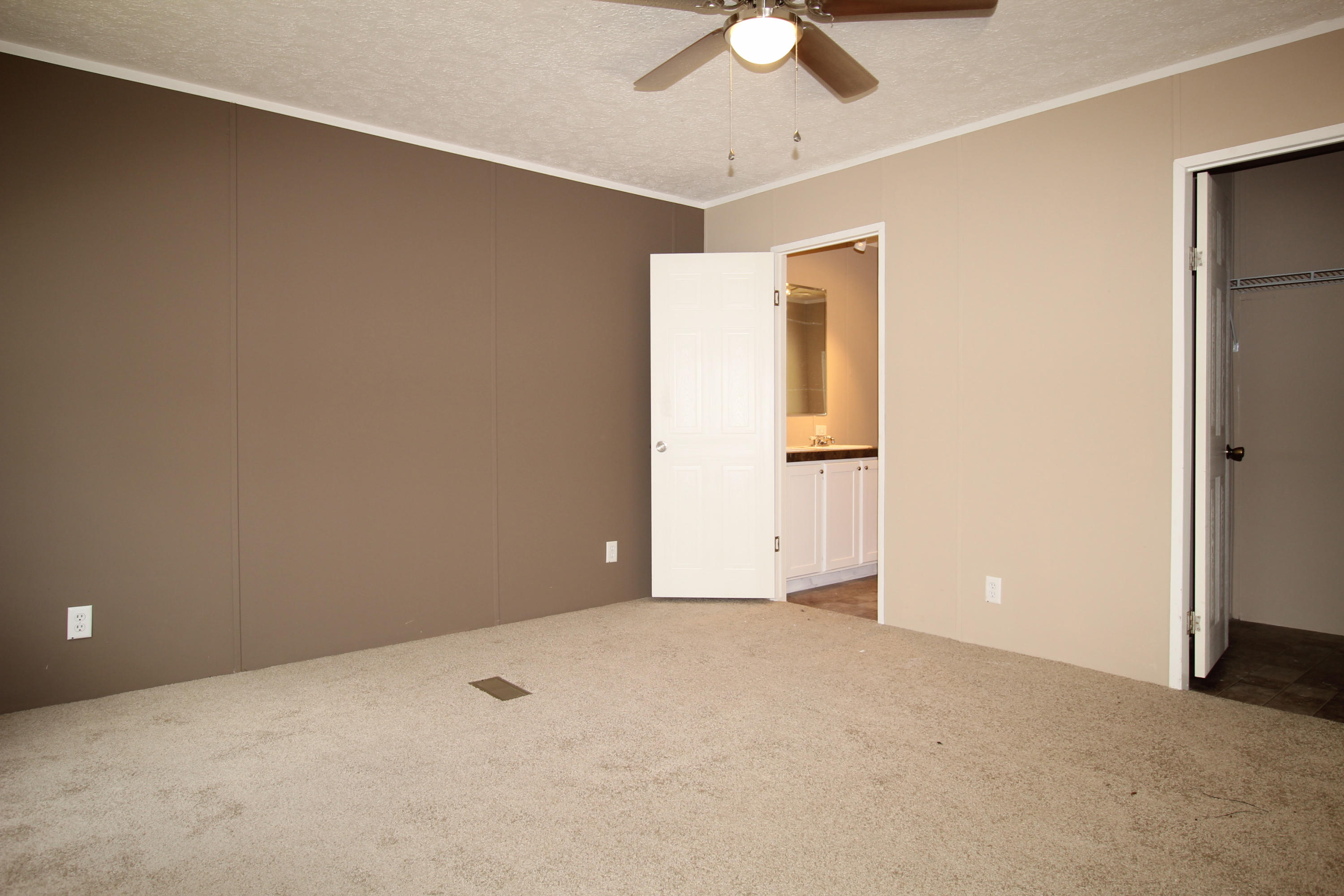 CREEK HOLLOW ESTATES UNIT 2 - Residential