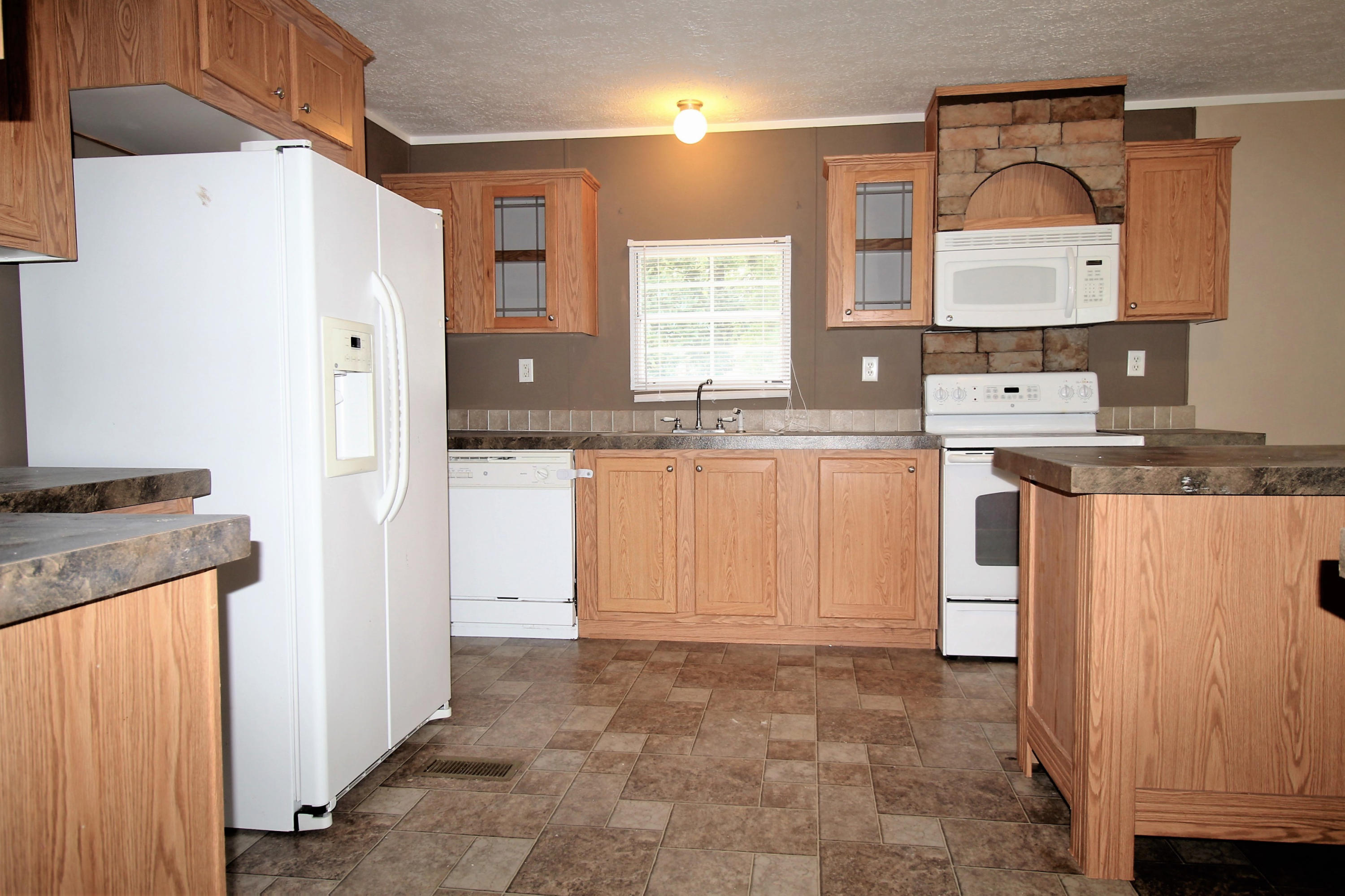 CREEK HOLLOW ESTATES UNIT 2 - Residential