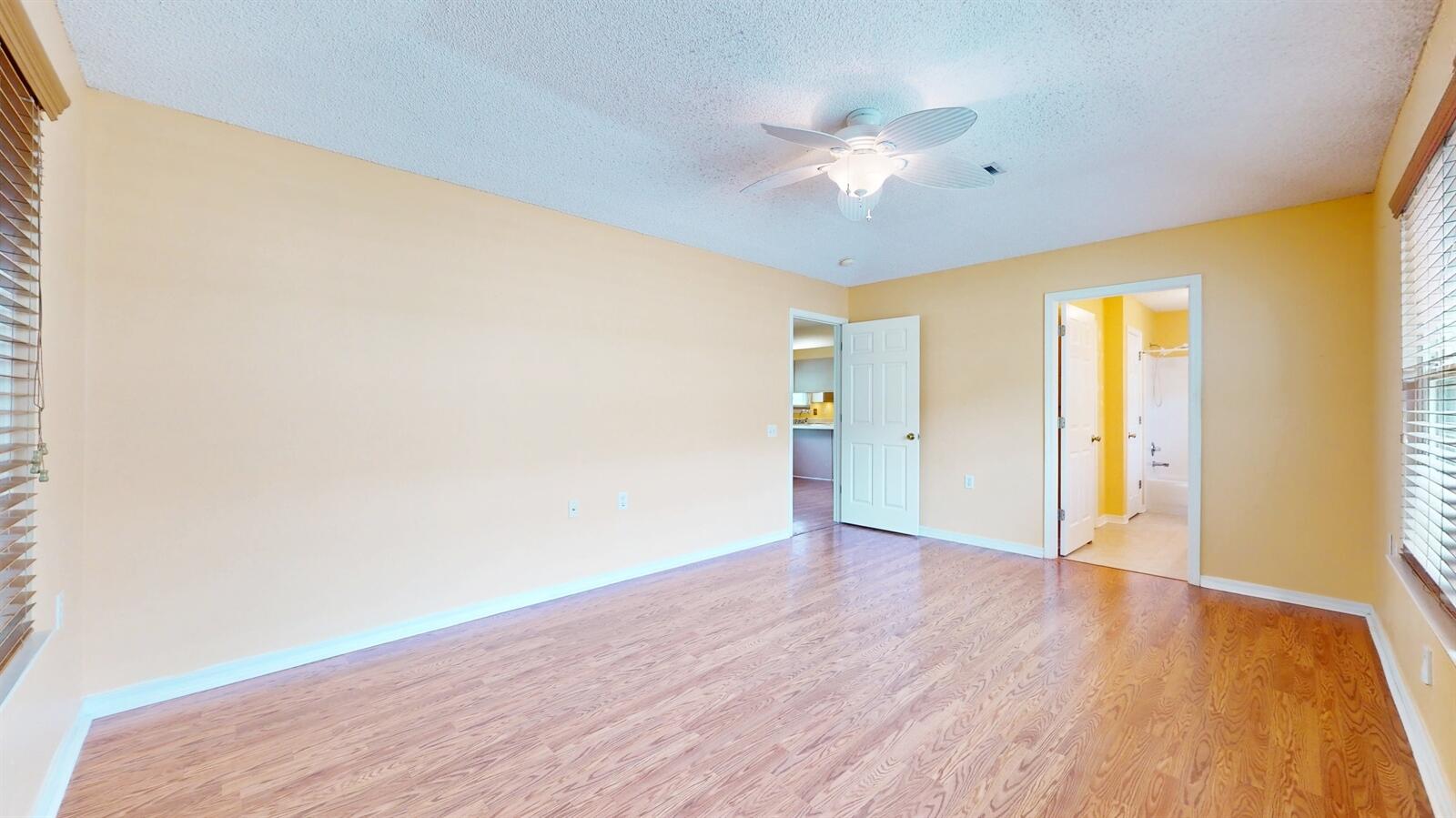 LIGHTHOUSE POINTE - Residential