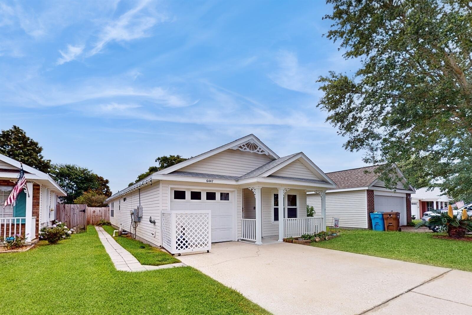 LIGHTHOUSE POINTE - Residential