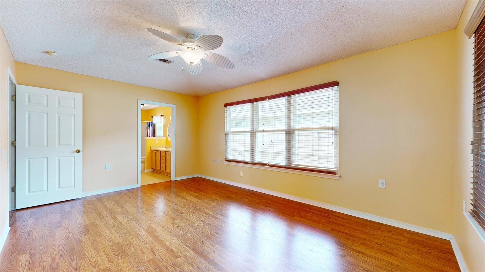 LIGHTHOUSE POINTE - Residential