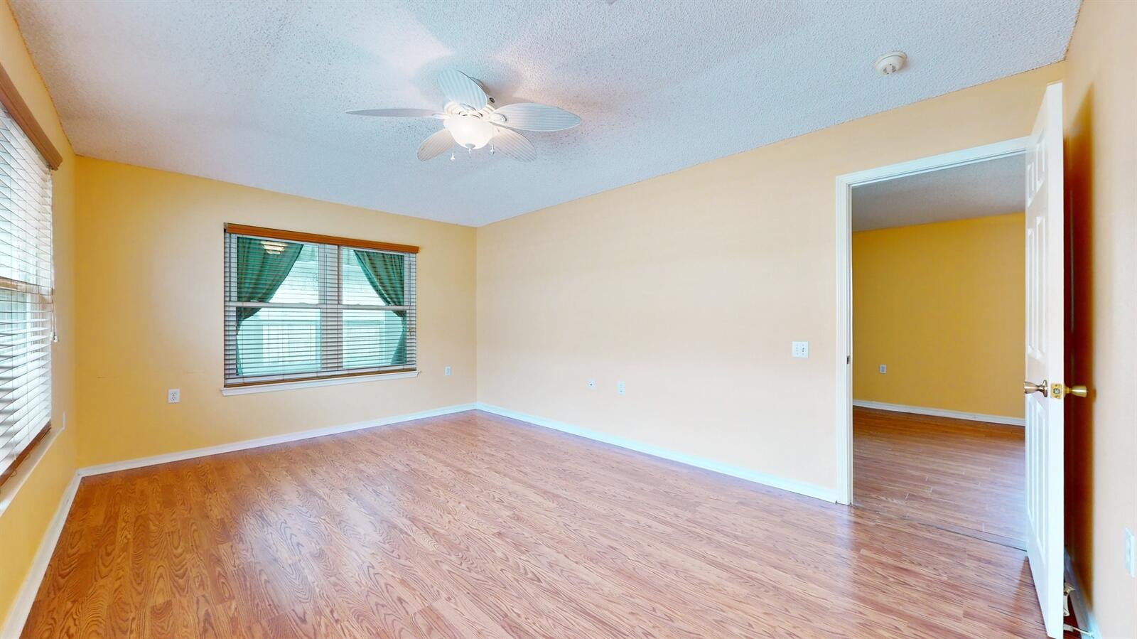 LIGHTHOUSE POINTE - Residential