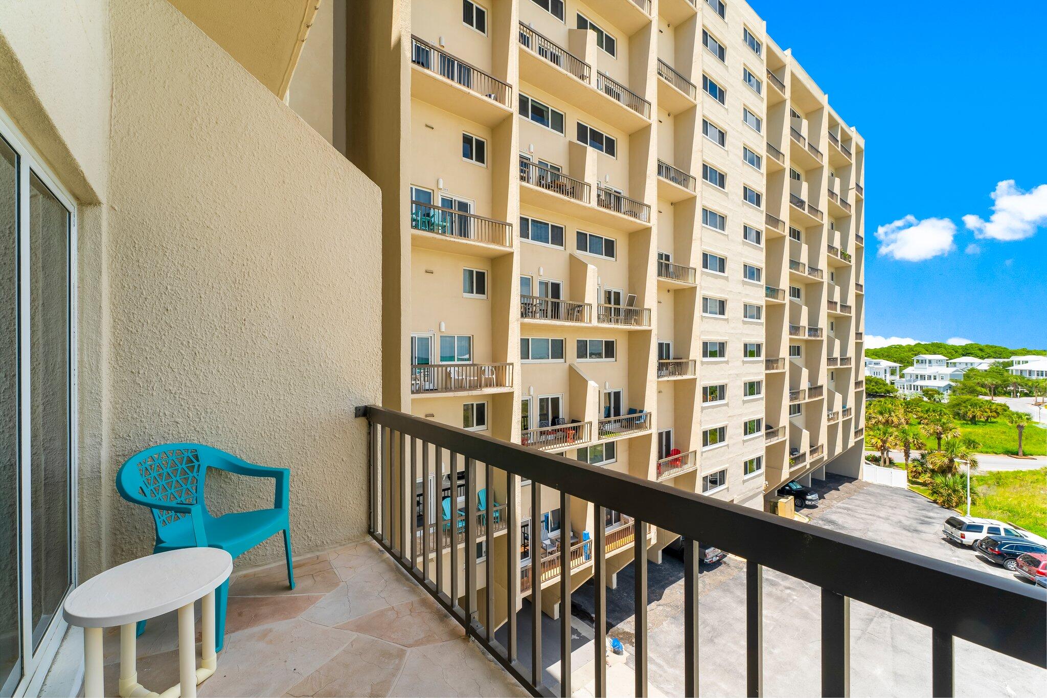 PINNACLE PORT - Residential