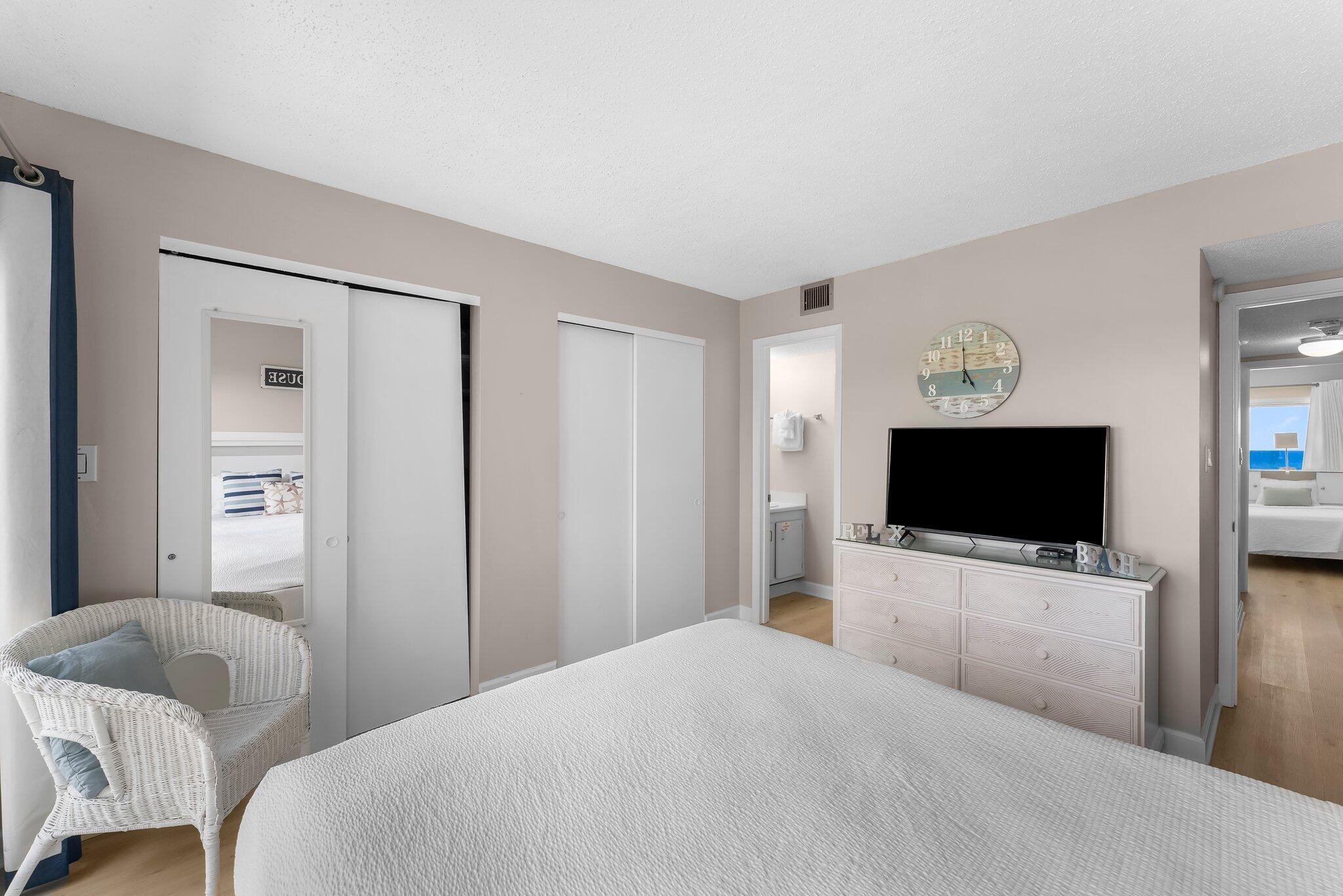 PINNACLE PORT - Residential
