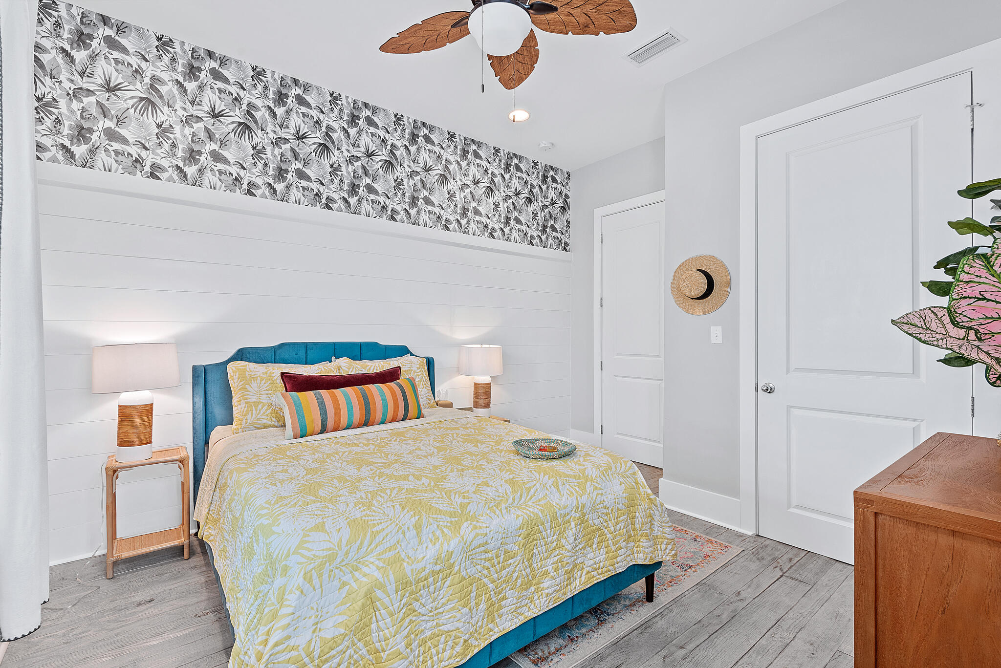 VILLAGE AT BLUE MOUNTAIN BEACH - Residential