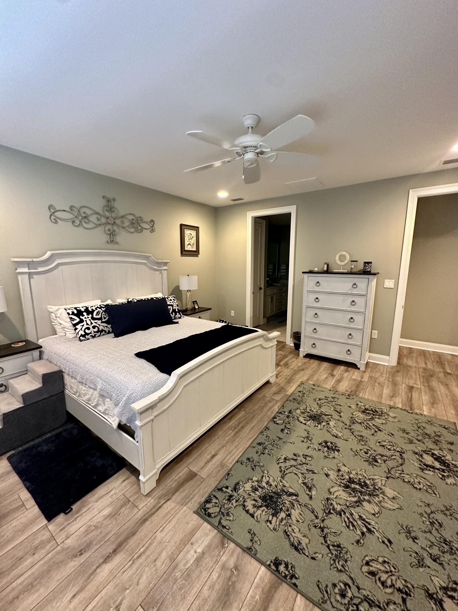 MAGNOLIA WOODS PHASE III - Residential Lease