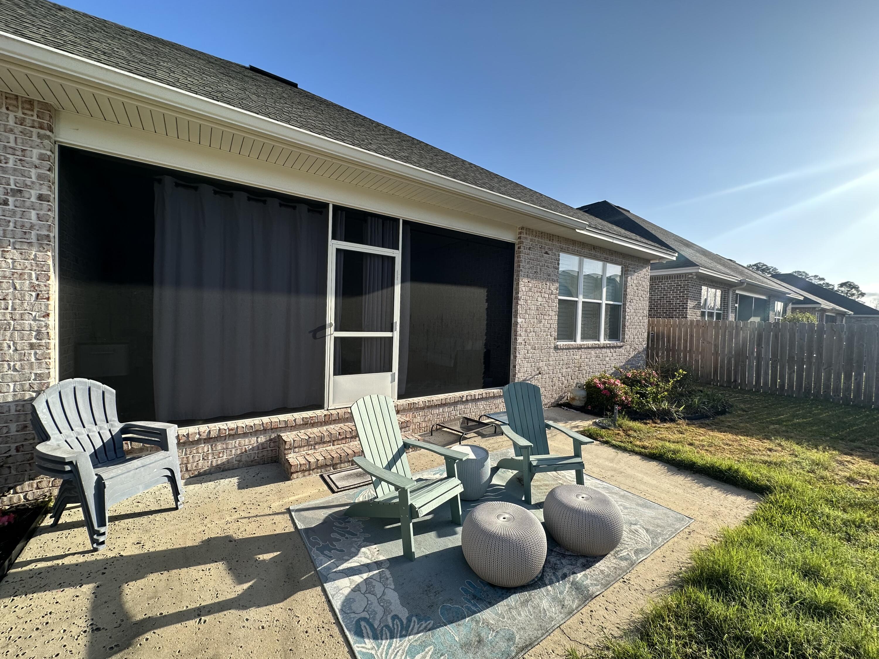 MAGNOLIA WOODS PHASE III - Residential Lease