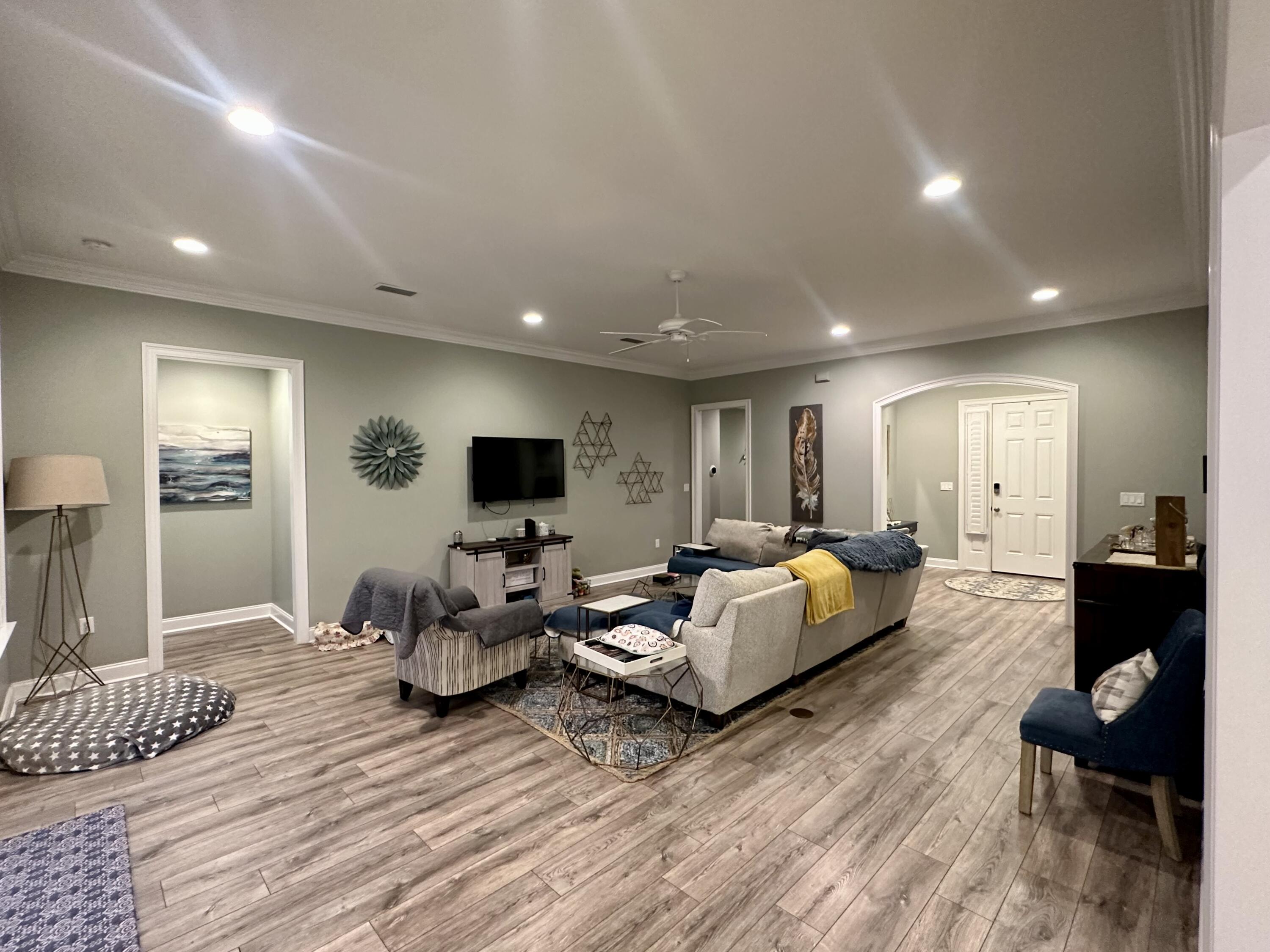 MAGNOLIA WOODS PHASE III - Residential Lease