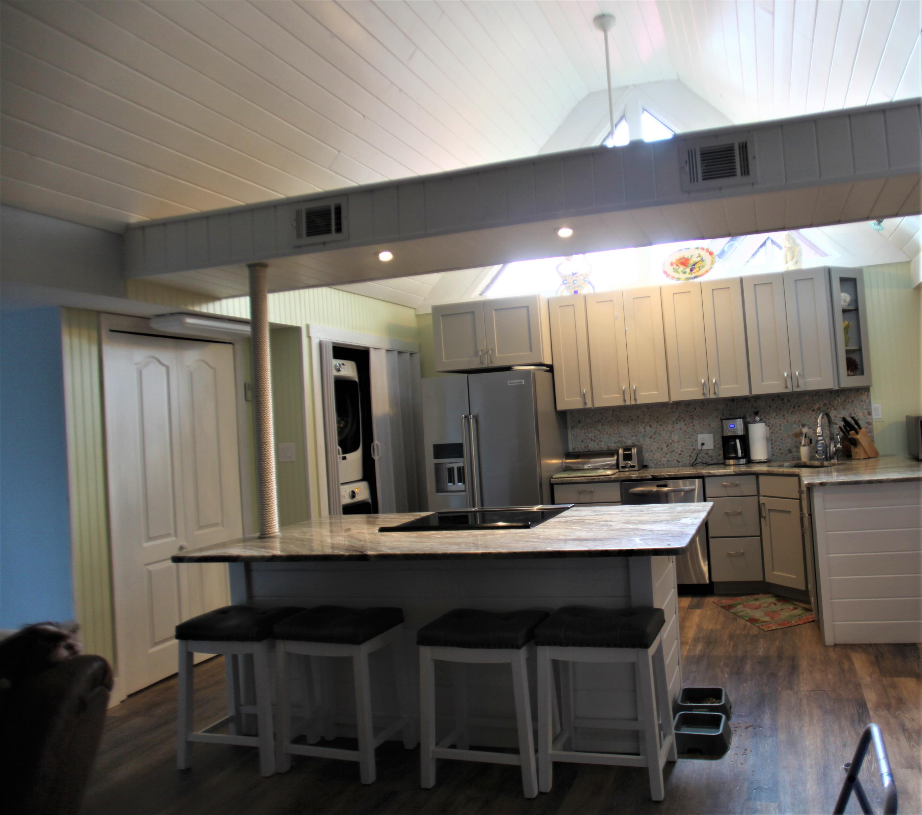 MOSSEY COVE T/H PH 2 Lot 3 - Residential