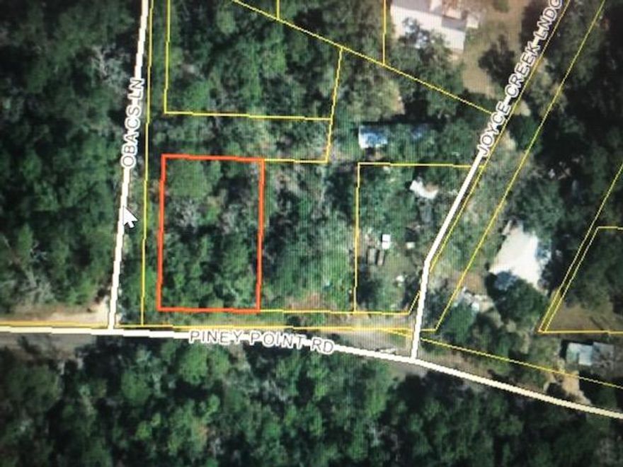 This is the perfect corner lot for anyone that loves to fish in the bay. You are a short walk away from the boat launch to catch an early dinner.