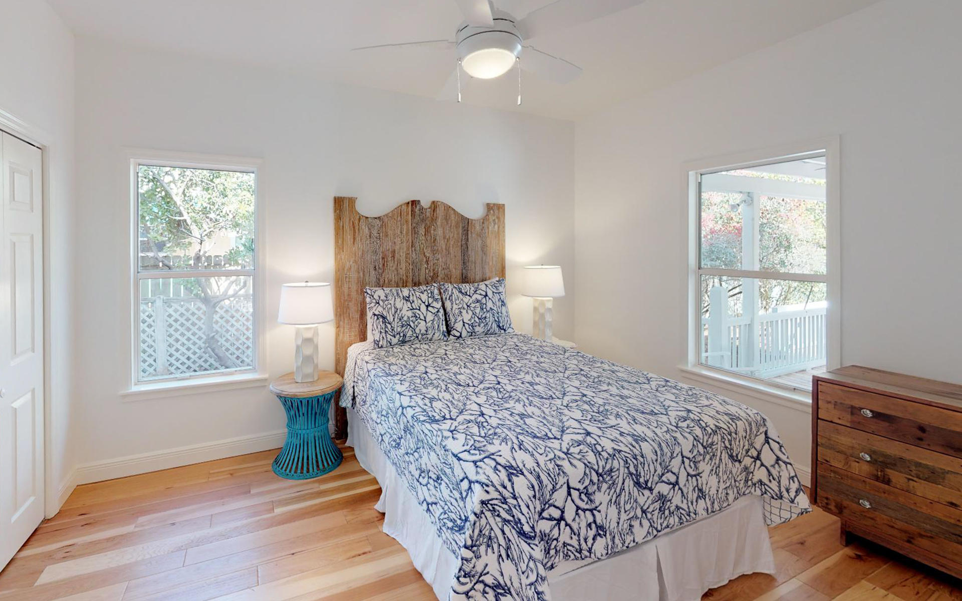 BLUE MOUNTAIN BEACH - Residential