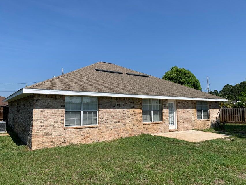 HAMPTON RIDGE - Residential Lease