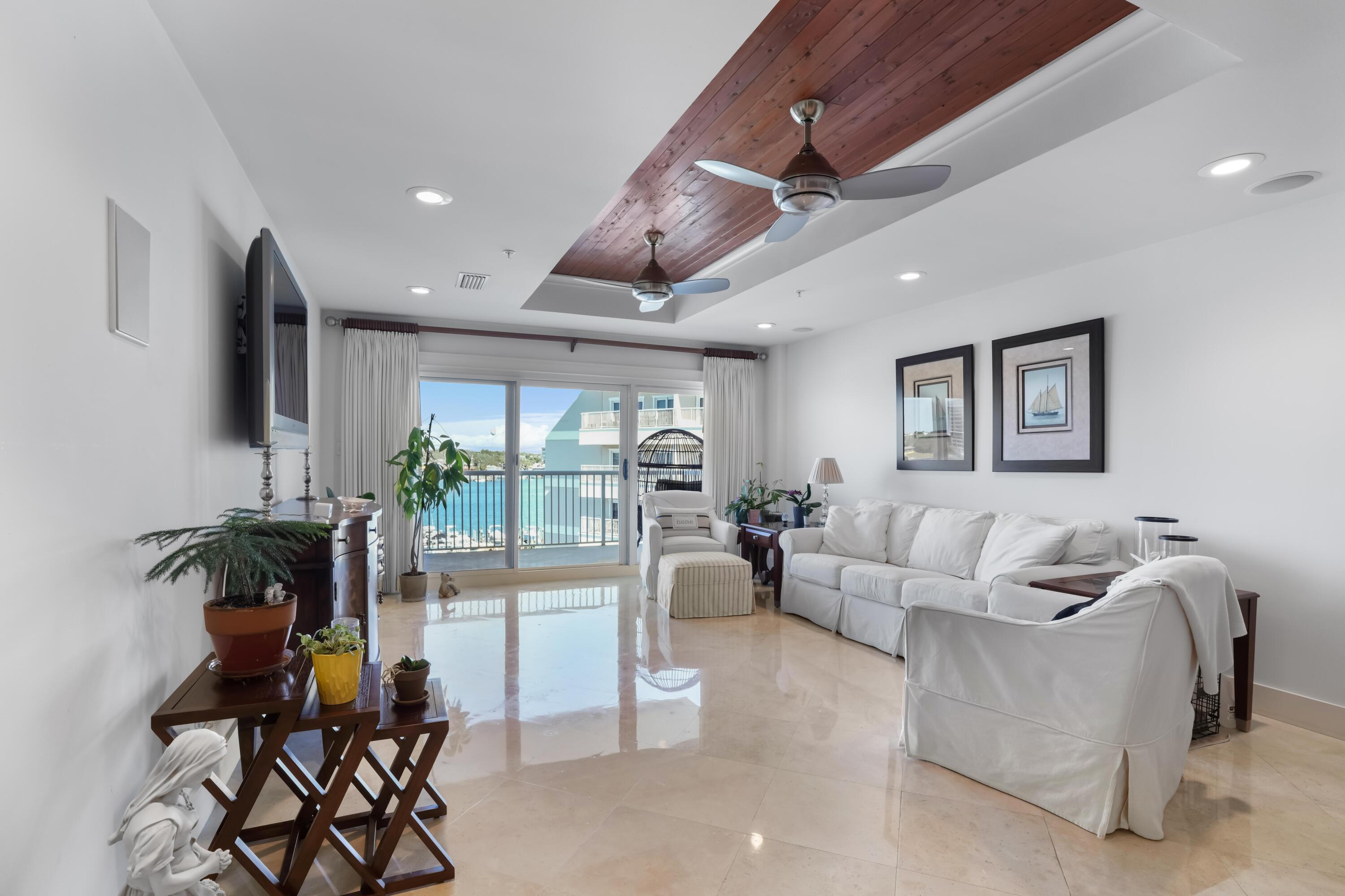 SUN KING TOWERS PH 1 - Residential