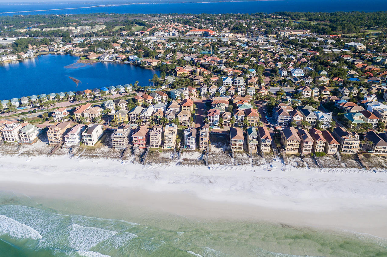 DESTINY BY THE SEA - Land