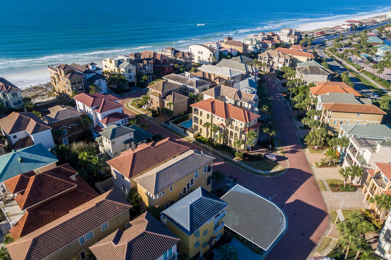 DESTINY BY THE SEA - Land