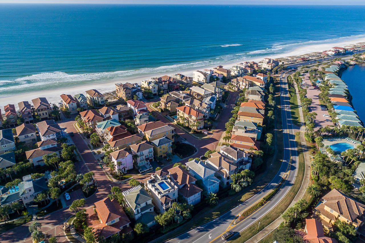 DESTINY BY THE SEA - Land