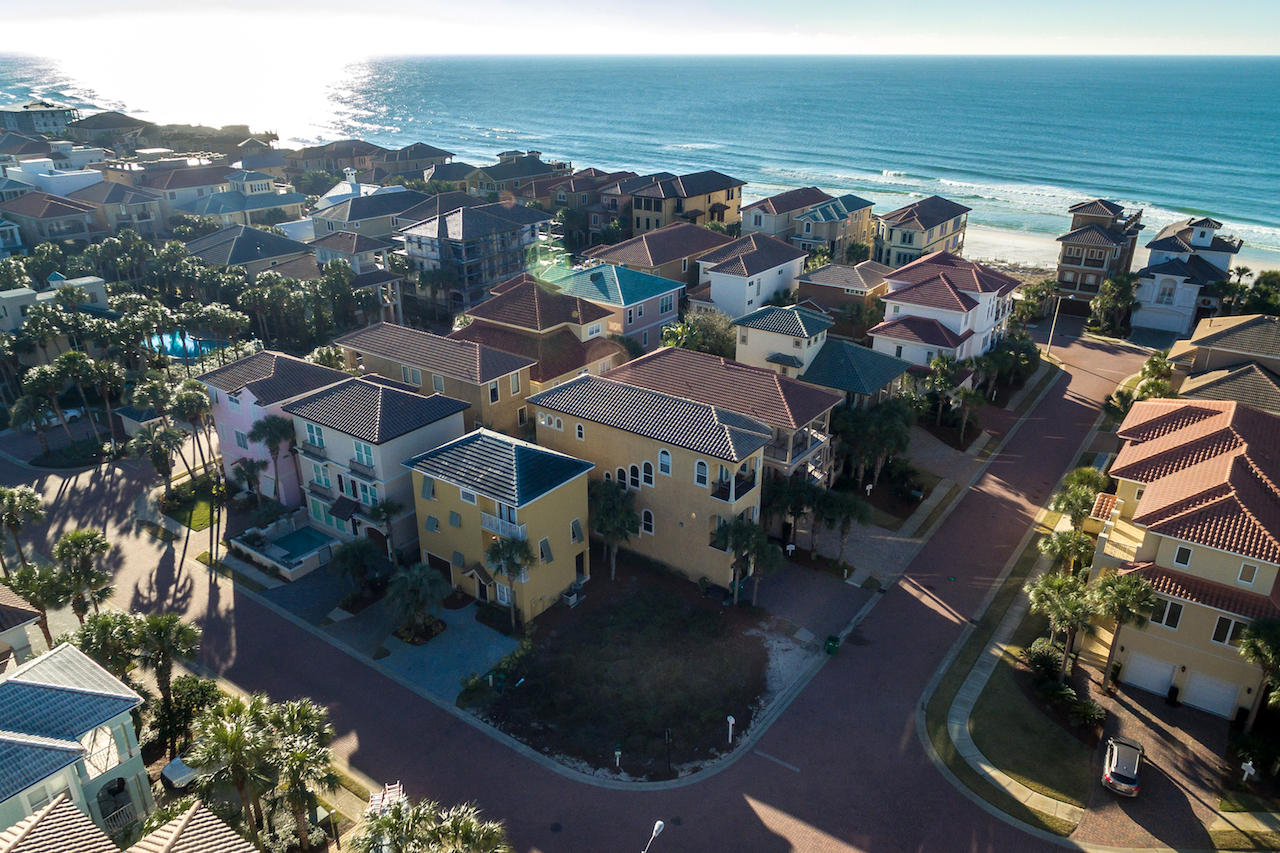 DESTINY BY THE SEA - Land