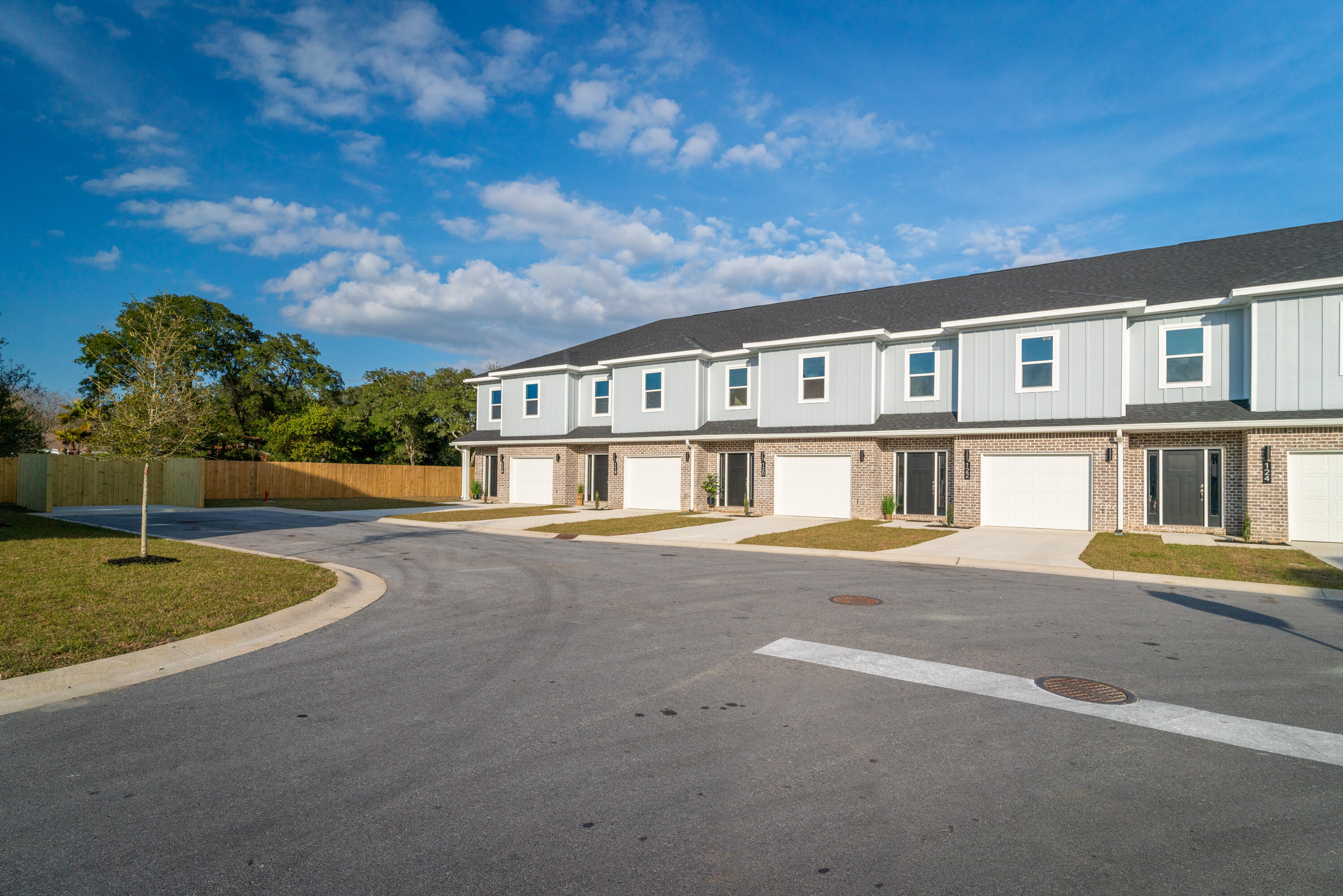 Ainsley Parc - Residential