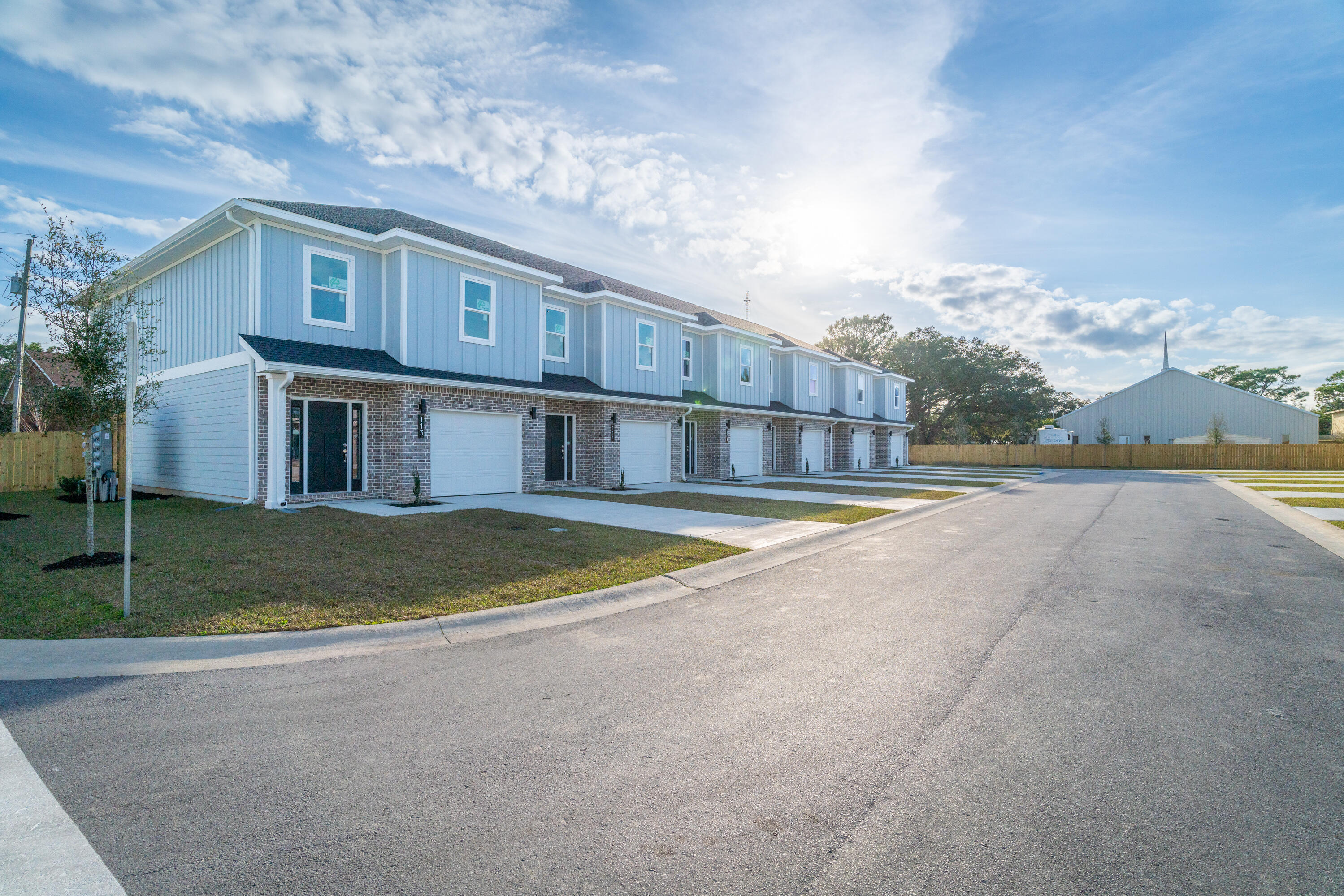 Ainsley Parc - Residential