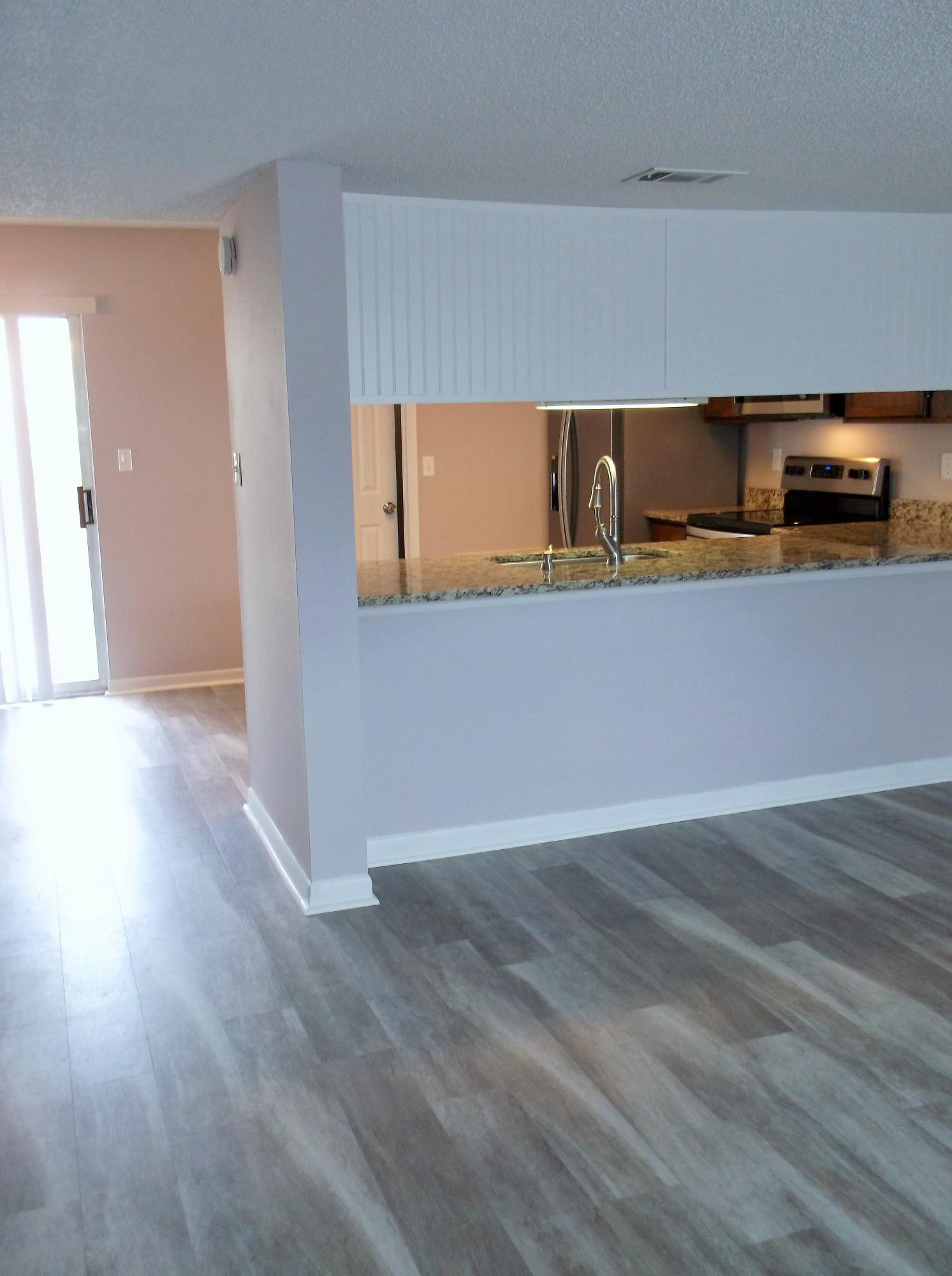 VIKING MANOR PH 1 - Residential