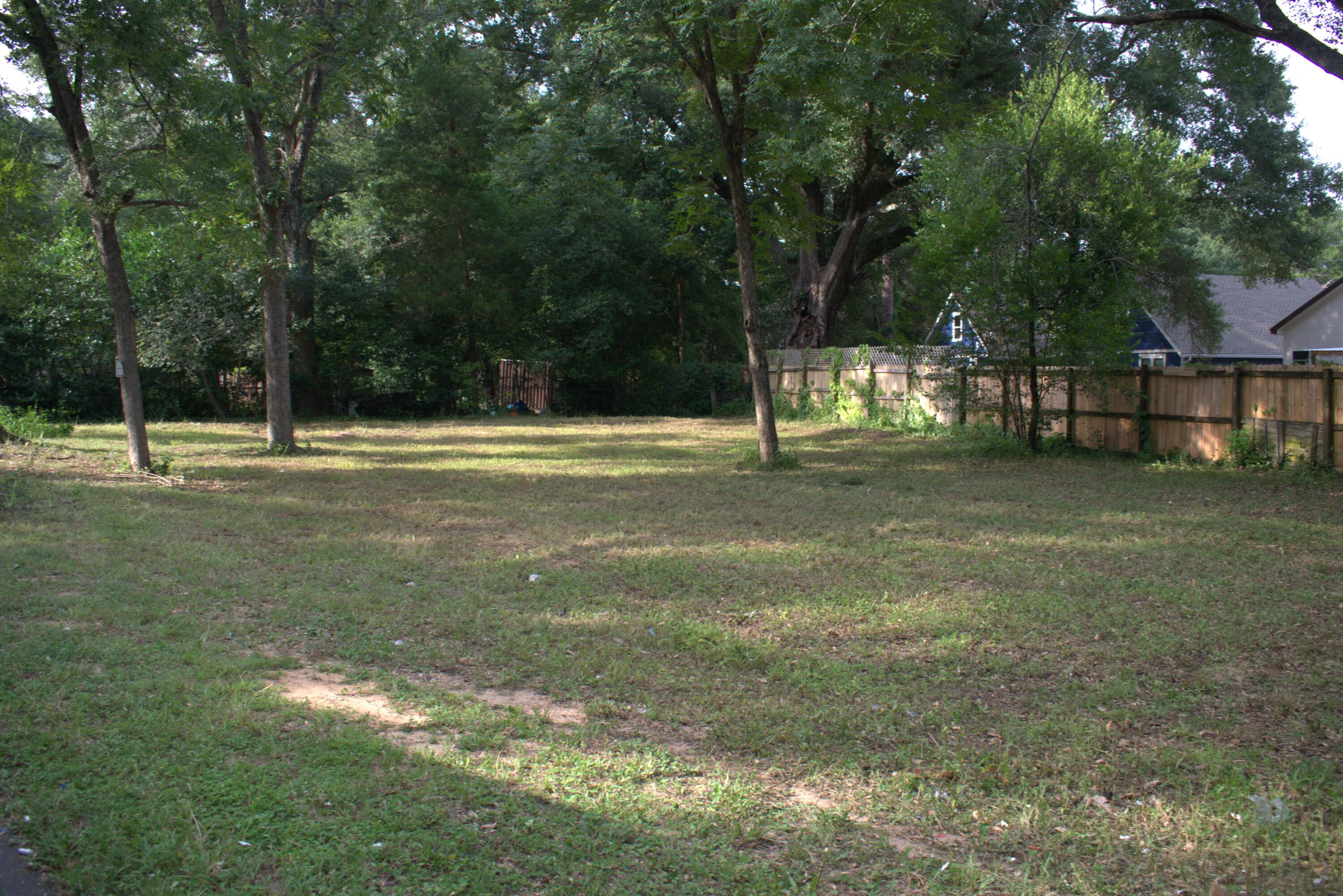 GULF DRIVE - Land