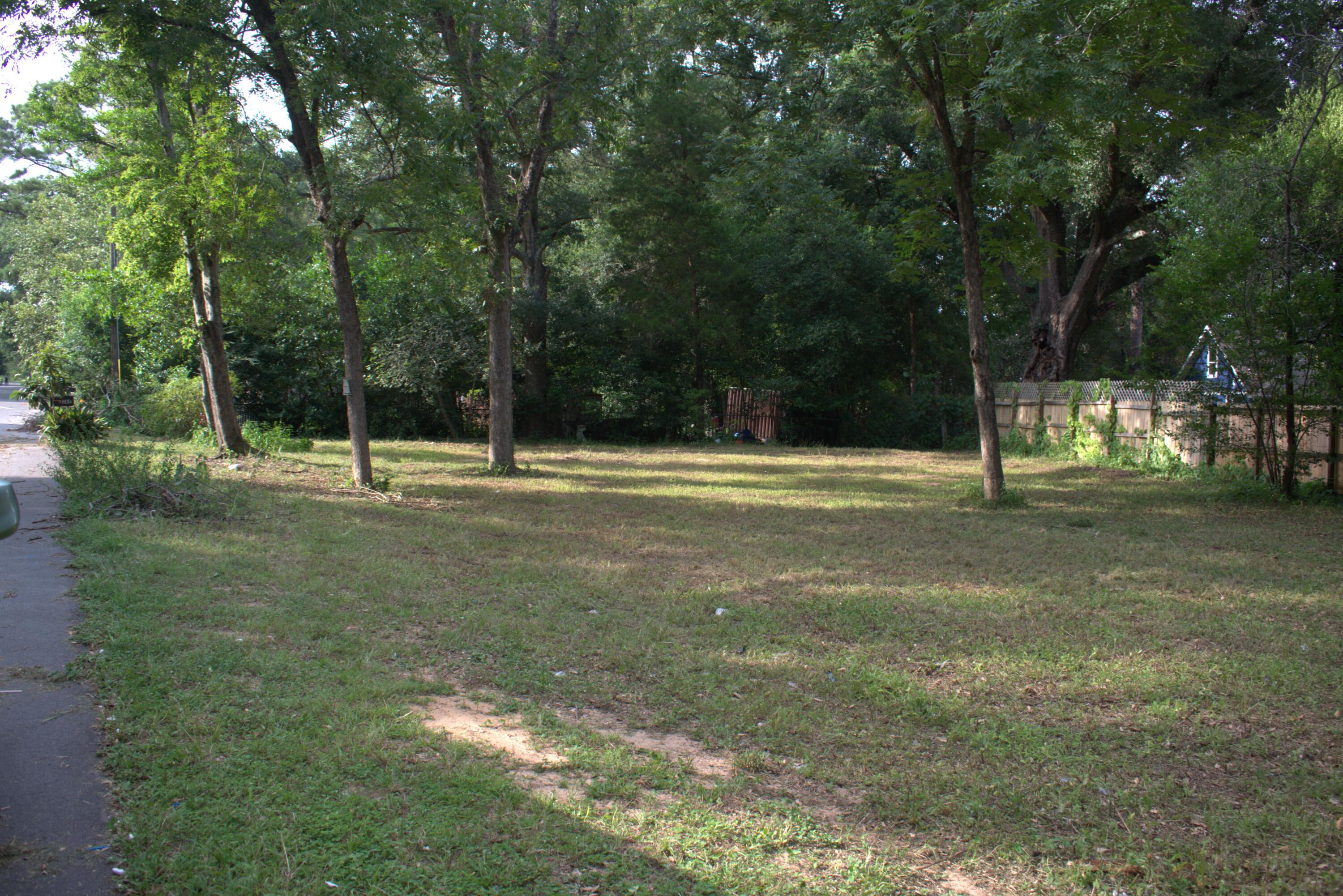 GULF DRIVE - Land