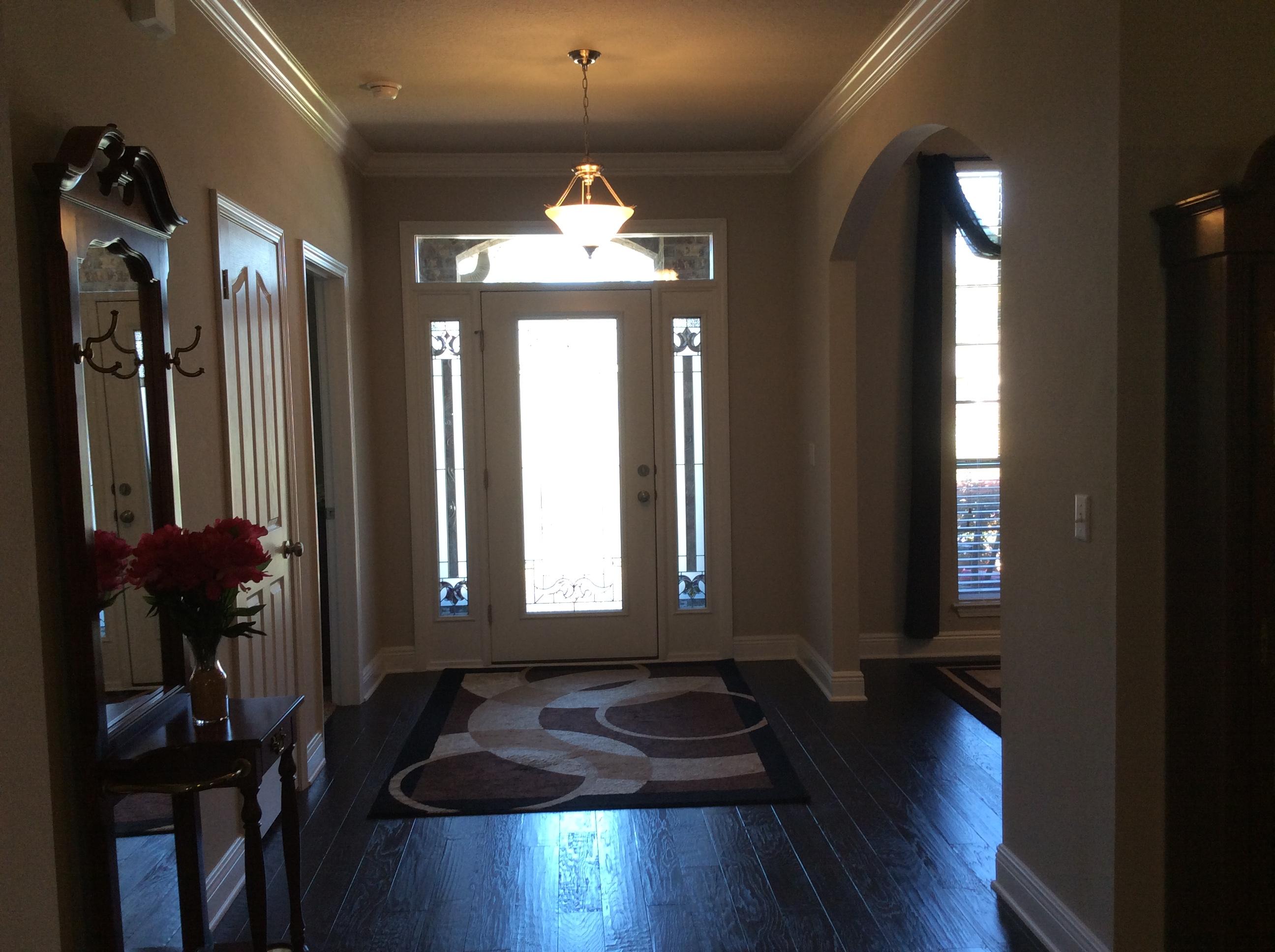 WHISPERING LAKE - Residential