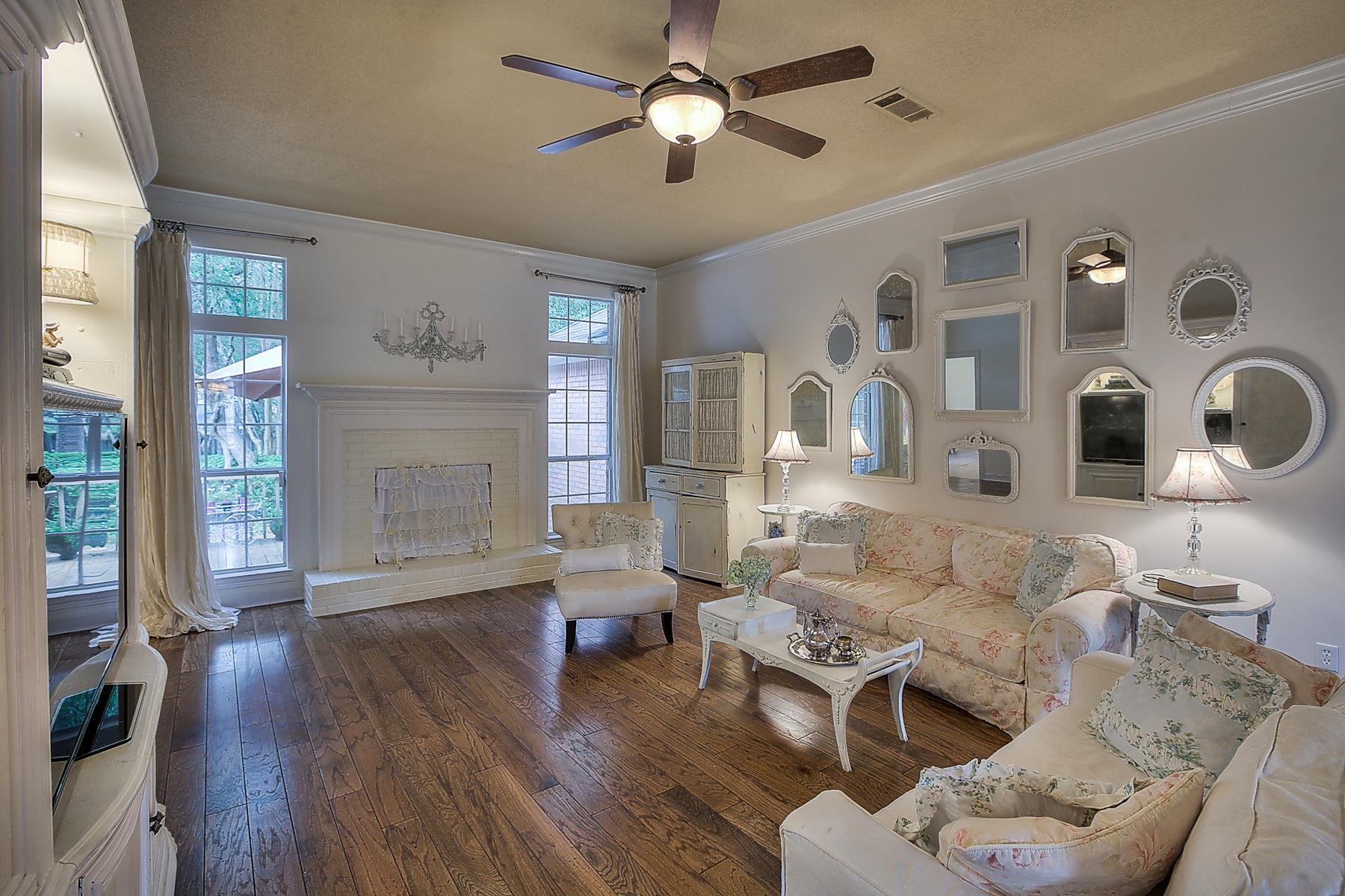 PARKWOOD ESTATES PH 1 BLUEWATER BAY - Residential