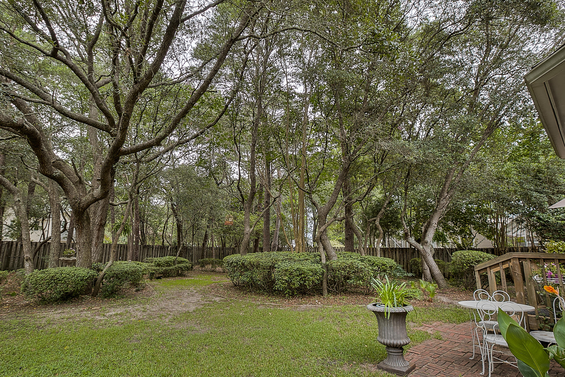 PARKWOOD ESTATES PH 1 BLUEWATER BAY - Residential