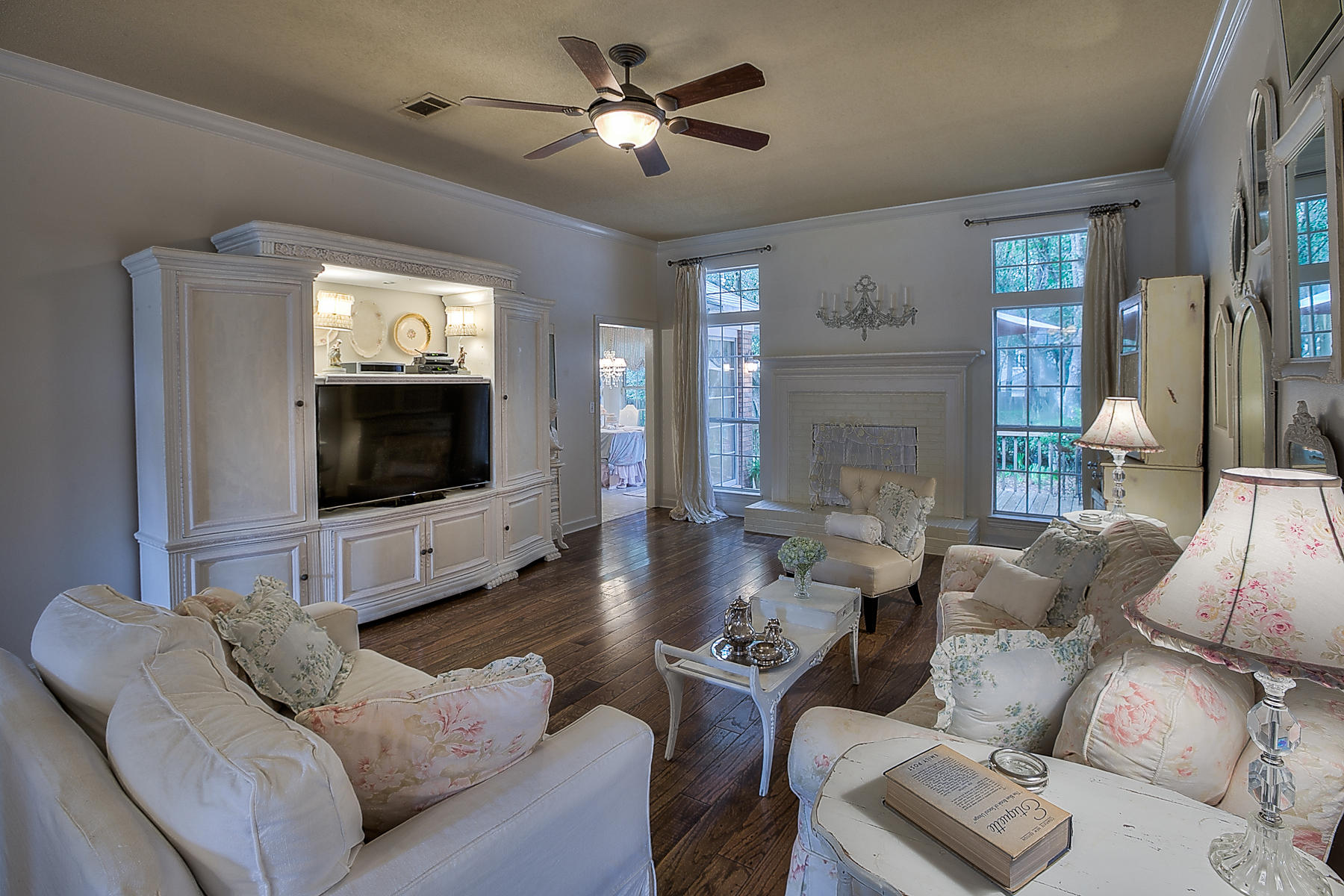 PARKWOOD ESTATES PH 1 BLUEWATER BAY - Residential