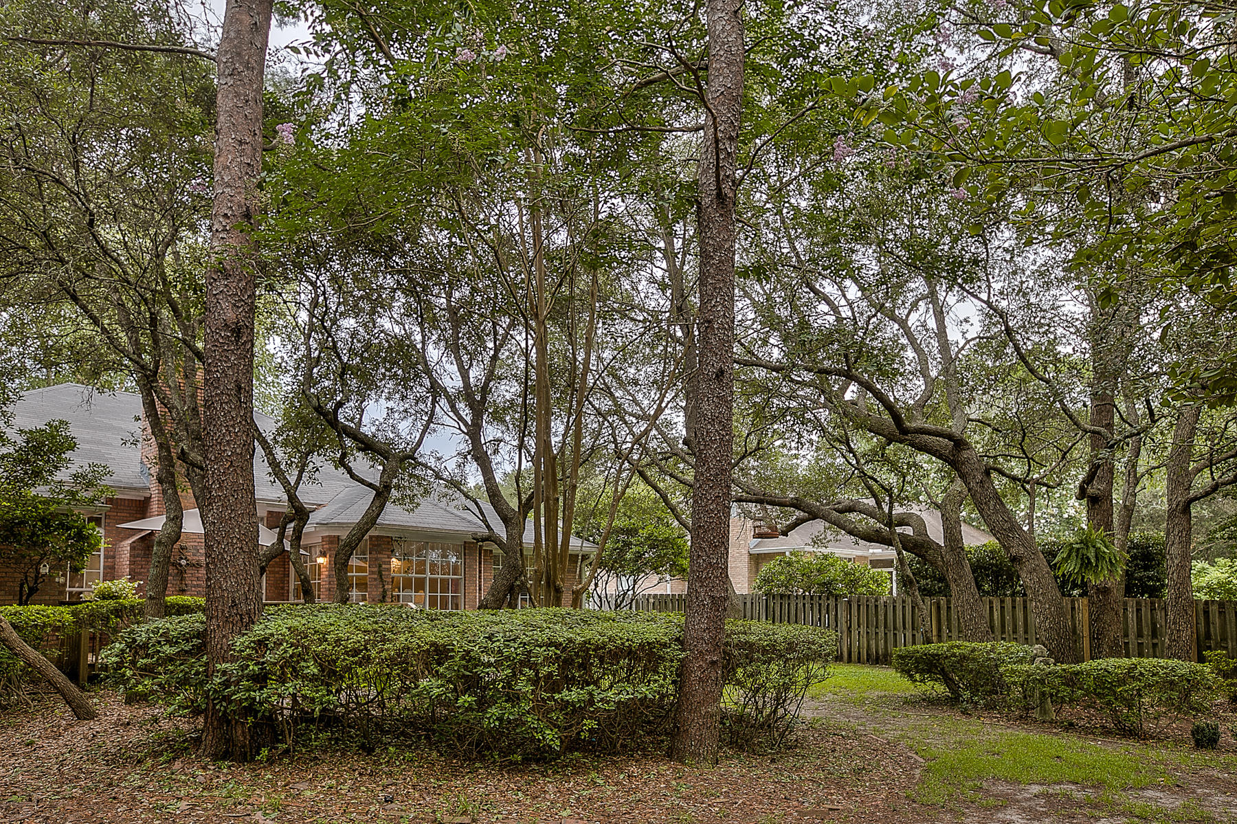 PARKWOOD ESTATES PH 1 BLUEWATER BAY - Residential