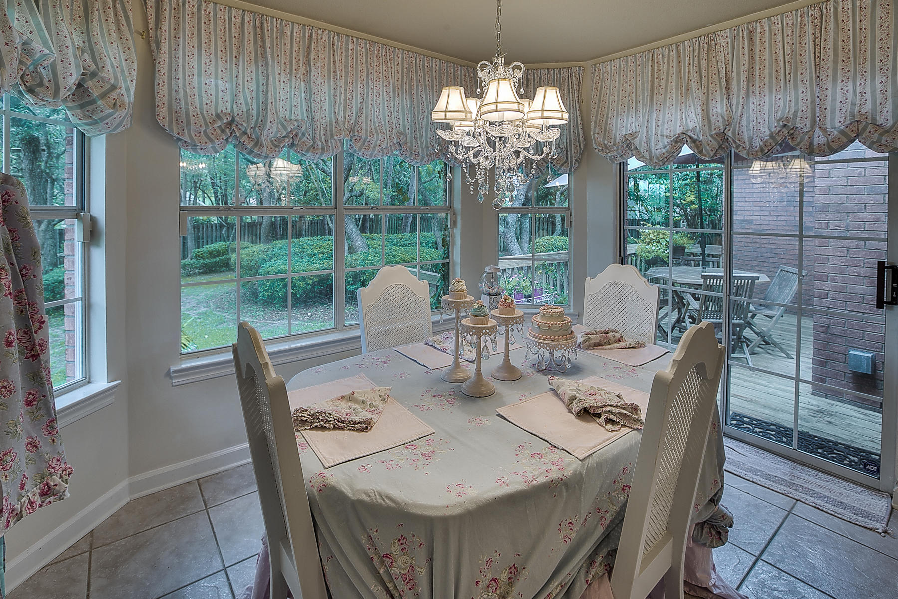 PARKWOOD ESTATES PH 1 BLUEWATER BAY - Residential