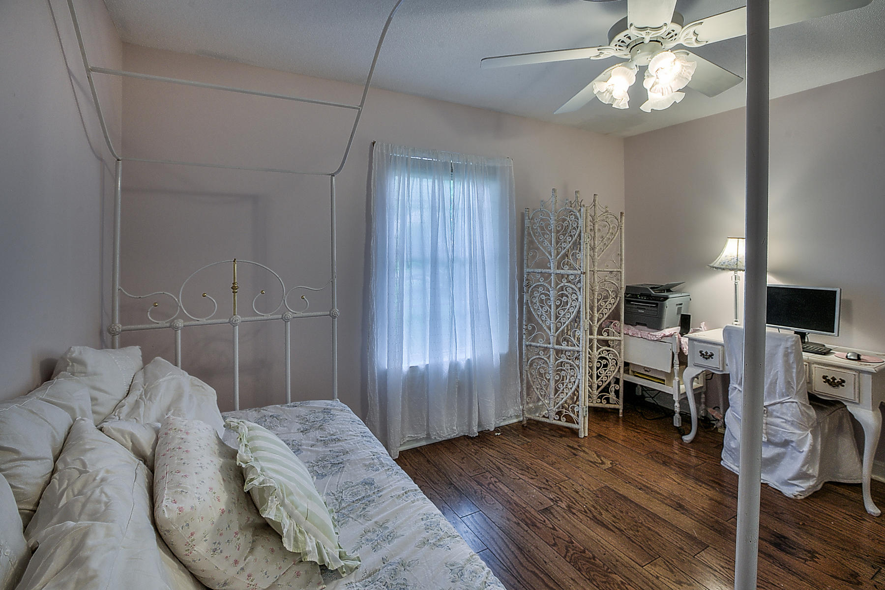 PARKWOOD ESTATES PH 1 BLUEWATER BAY - Residential