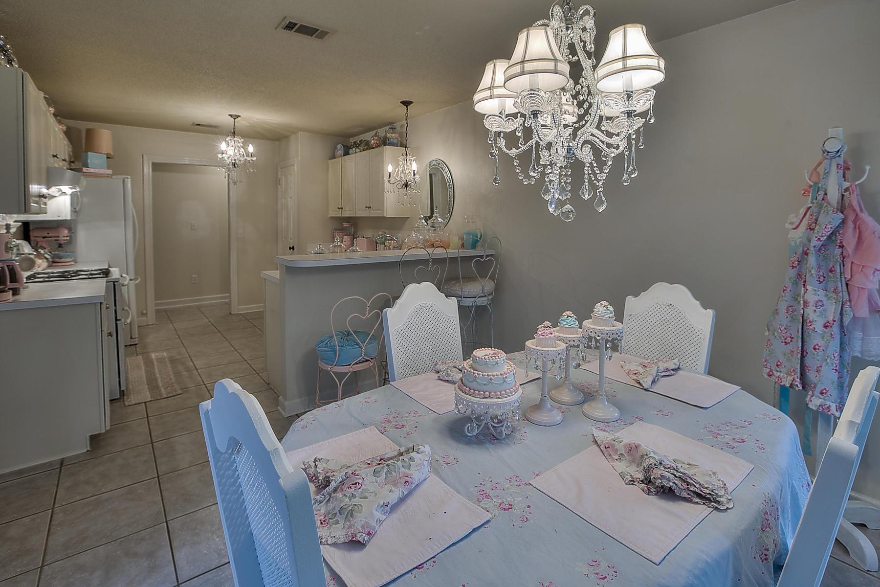 PARKWOOD ESTATES PH 1 BLUEWATER BAY - Residential