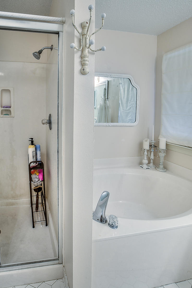 PARKWOOD ESTATES PH 1 BLUEWATER BAY - Residential