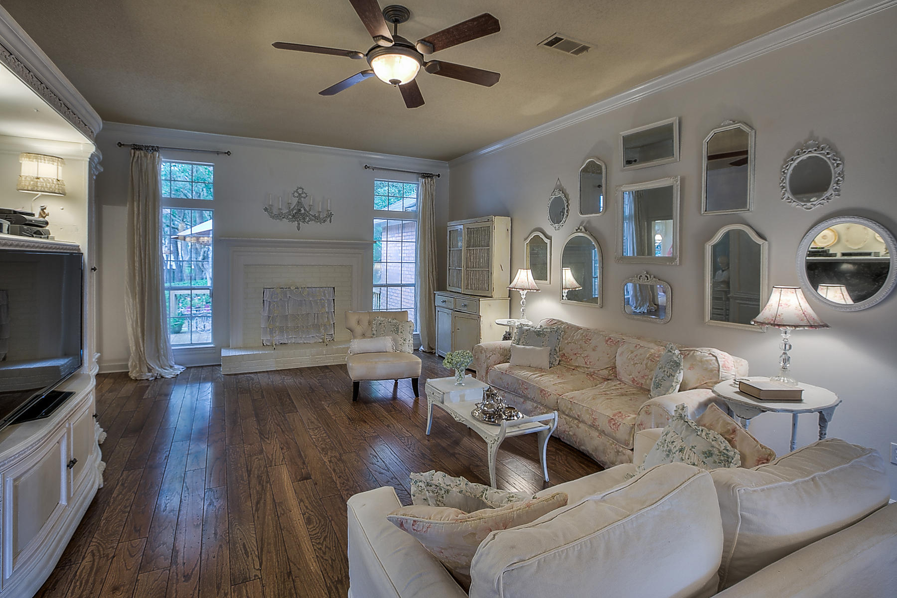 PARKWOOD ESTATES PH 1 BLUEWATER BAY - Residential