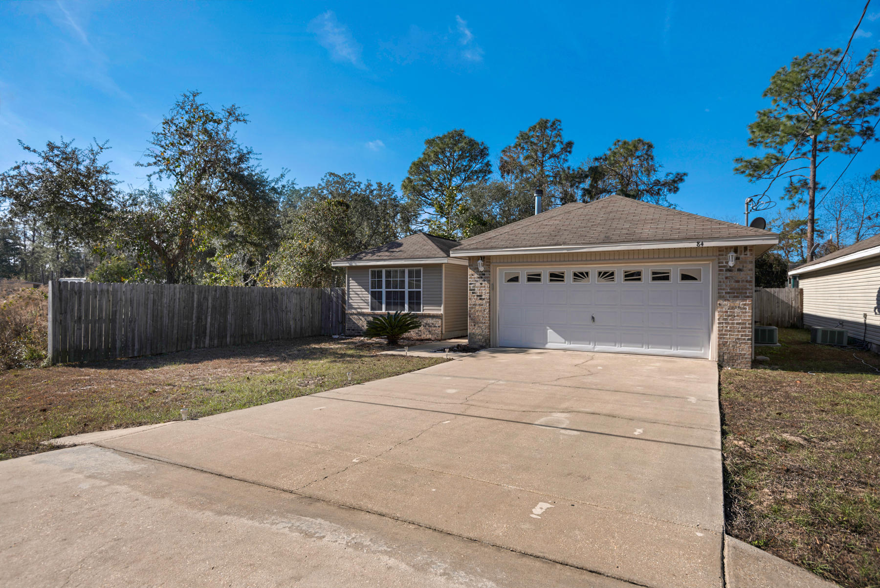 VILLA TASSO TOWN OF - Residential