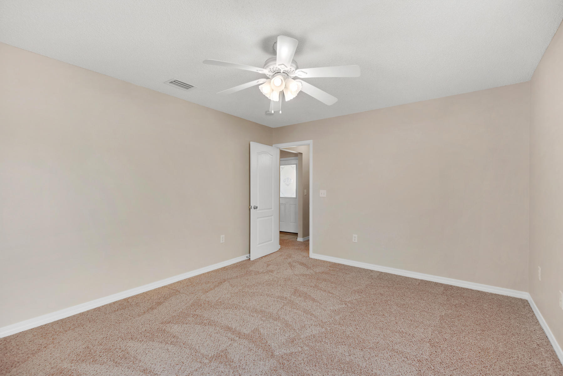 VILLA TASSO TOWN OF - Residential