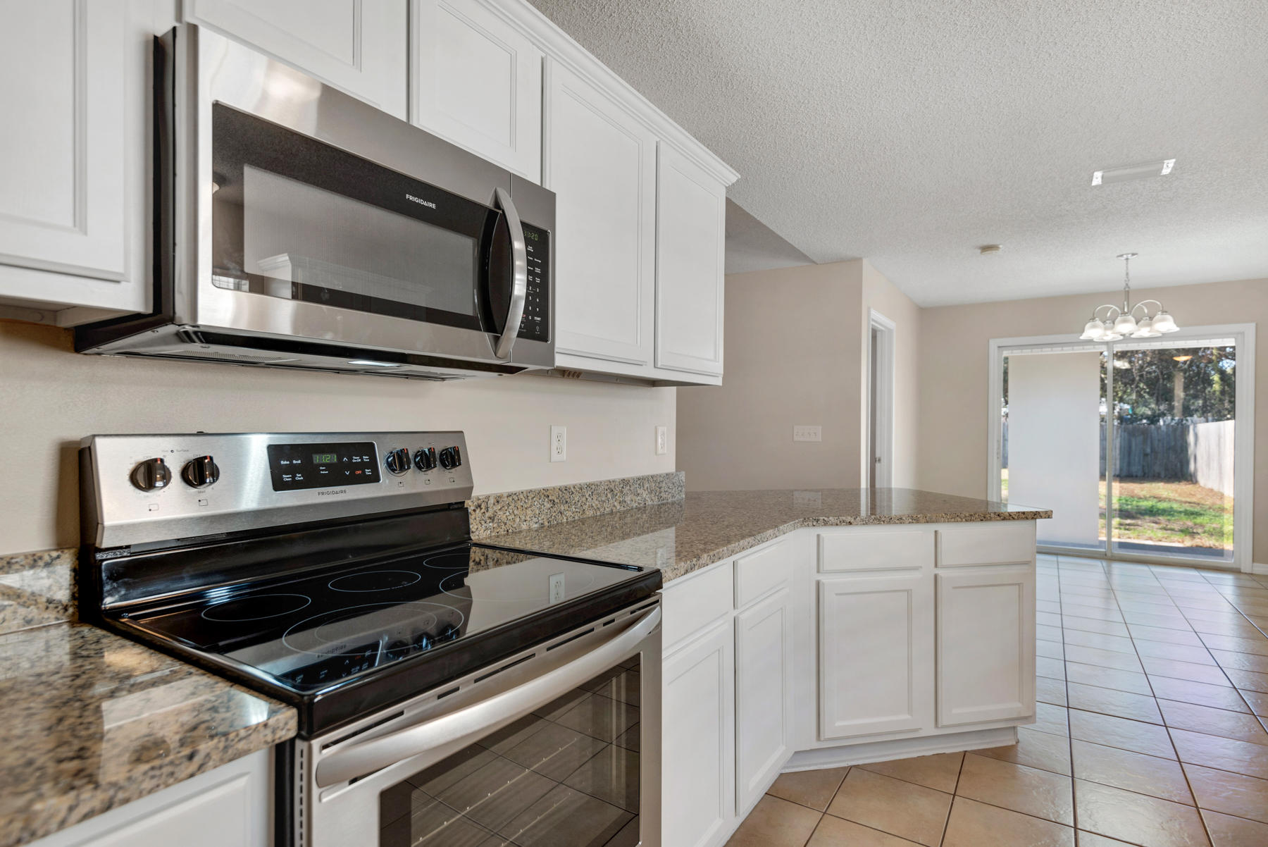 VILLA TASSO TOWN OF - Residential