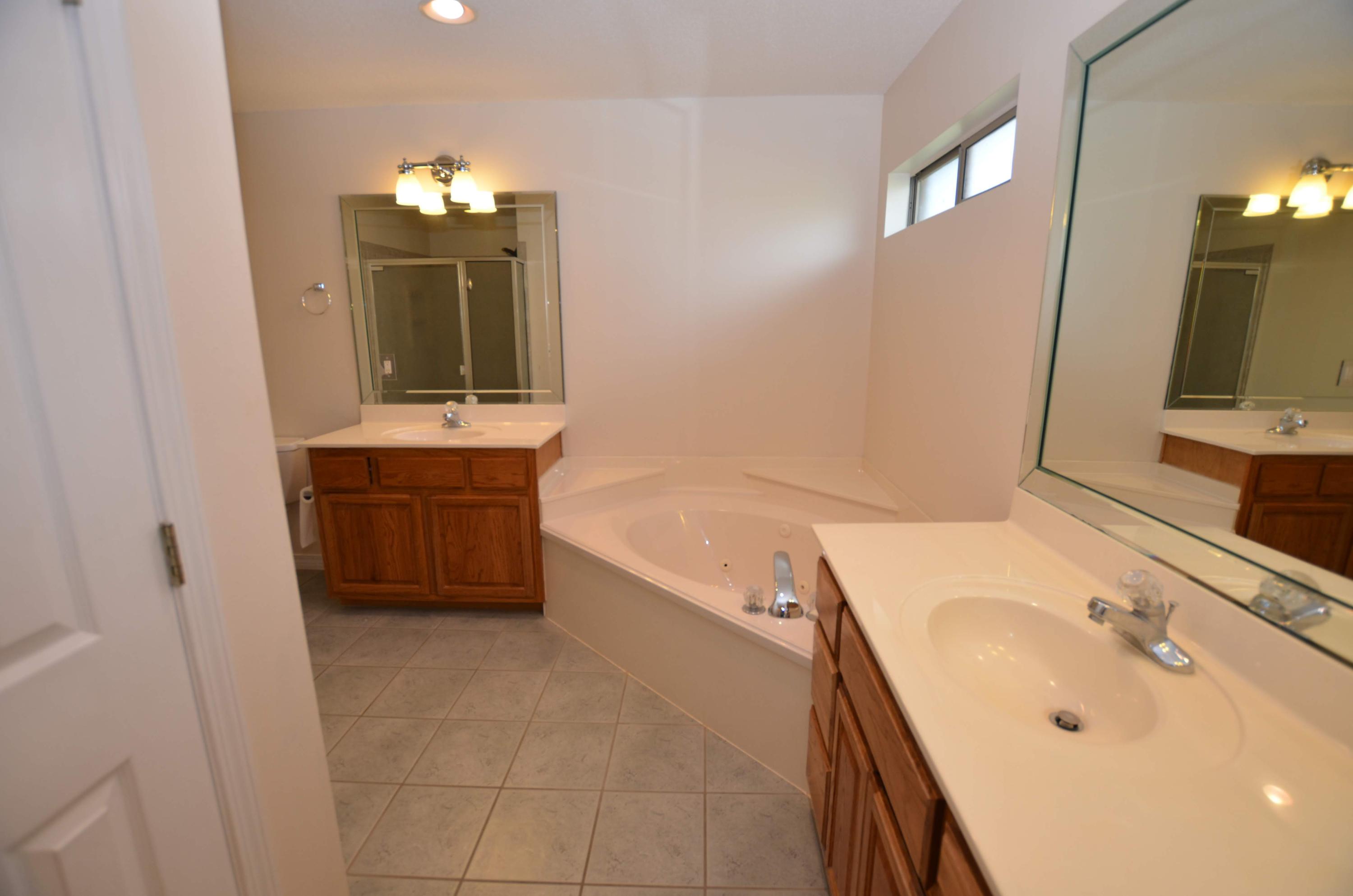 PAGE PLACE 2 - Residential